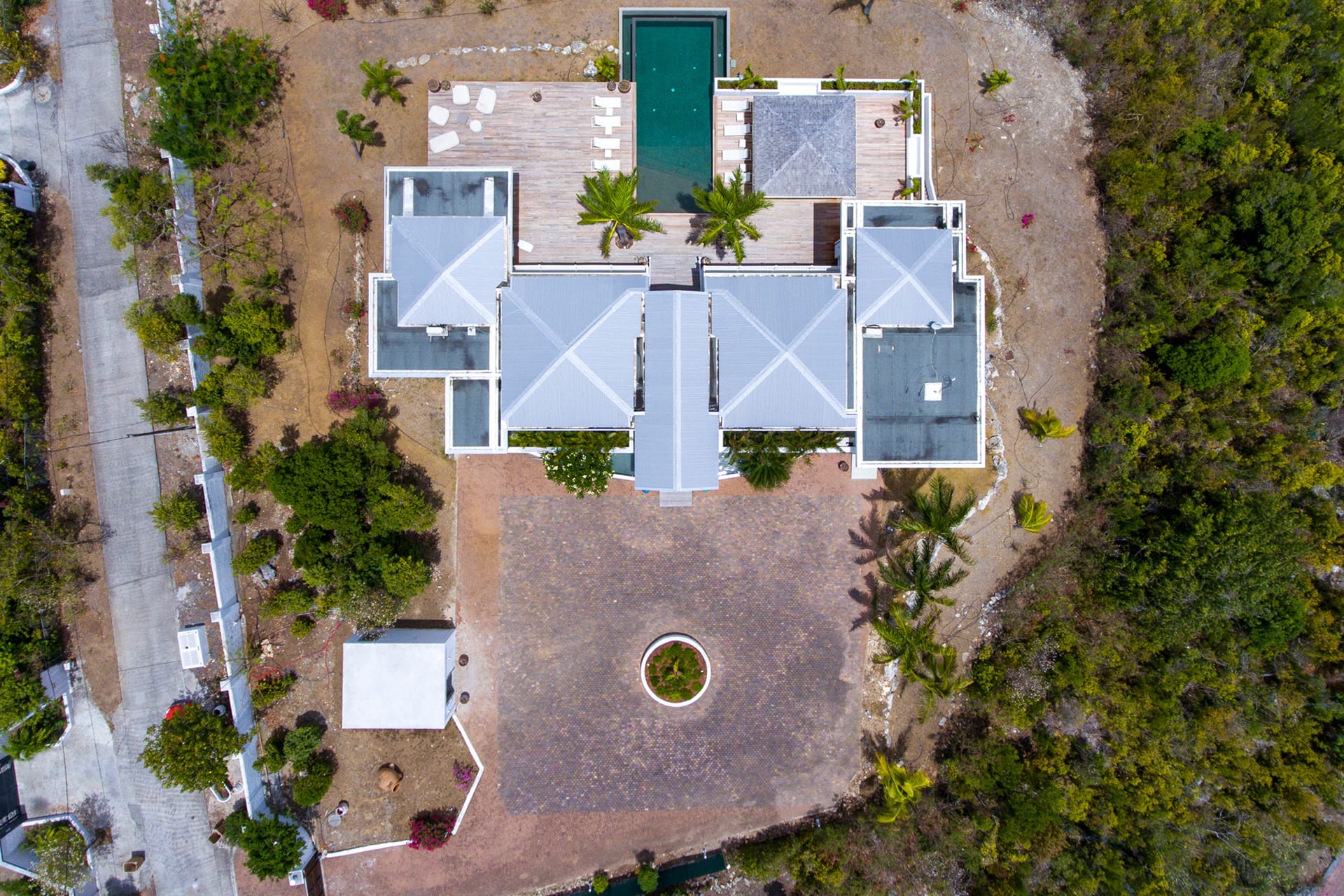 Villa Always, Sunset Views and Contemporary Calm in Terres Basses - Photo 14