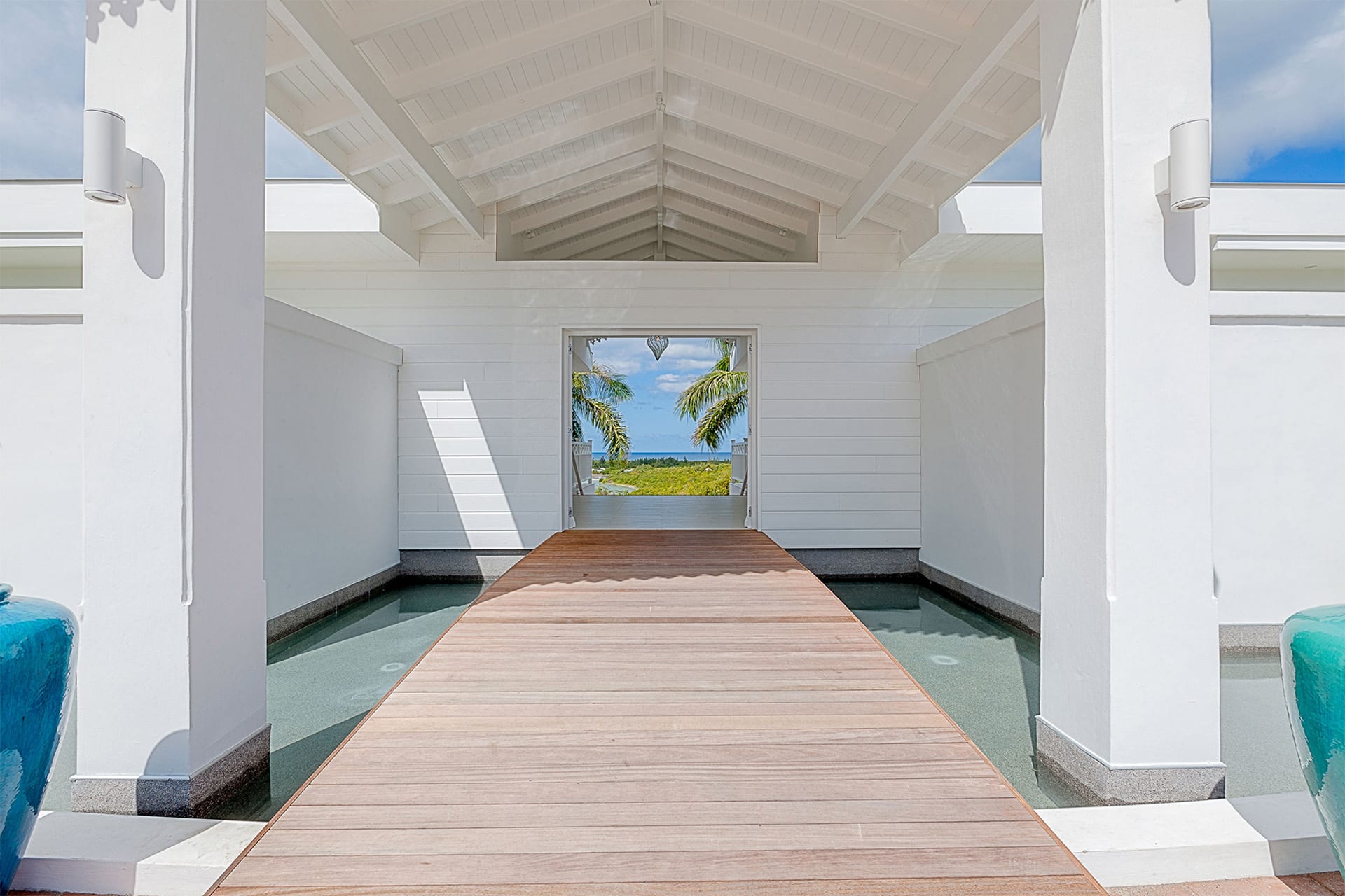 Villa Always, Sunset Views and Contemporary Calm in Terres Basses - Photo 15