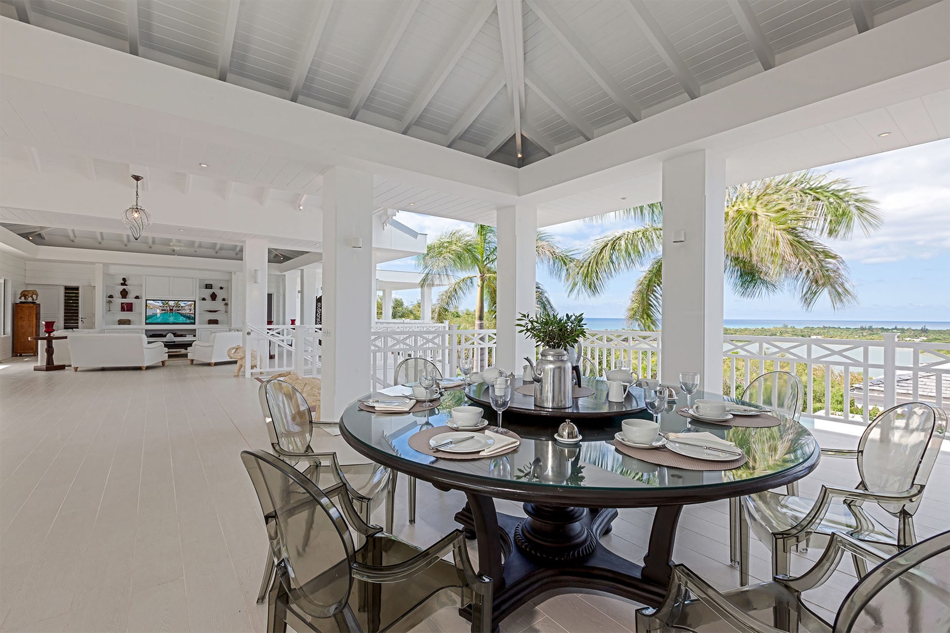 Villa Always, Sunset Views and Contemporary Calm in Terres Basses - Photo 20