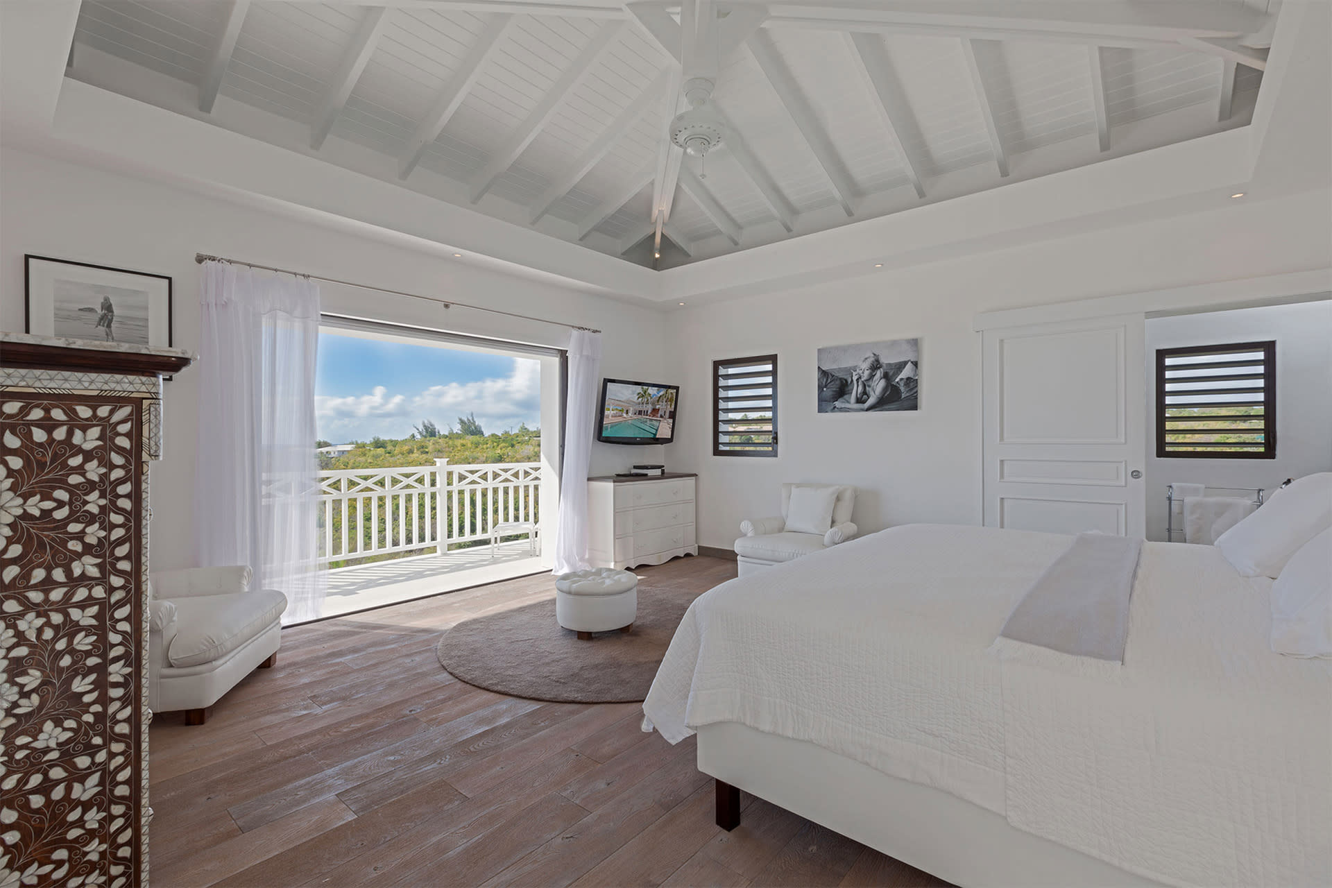Villa Always, Sunset Views and Contemporary Calm in Terres Basses - Photo 21