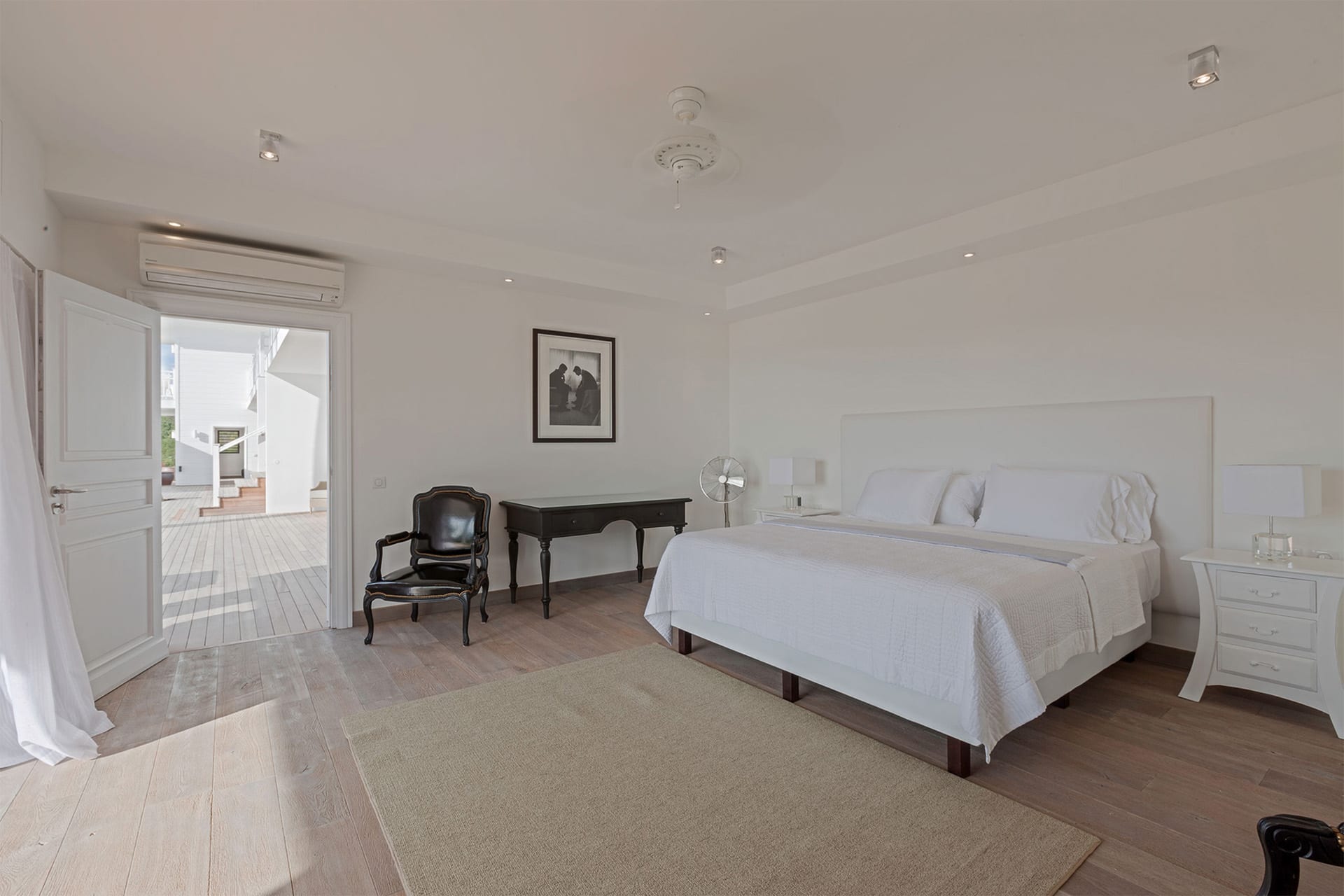 Villa Always, Sunset Views and Contemporary Calm in Terres Basses - Photo 31