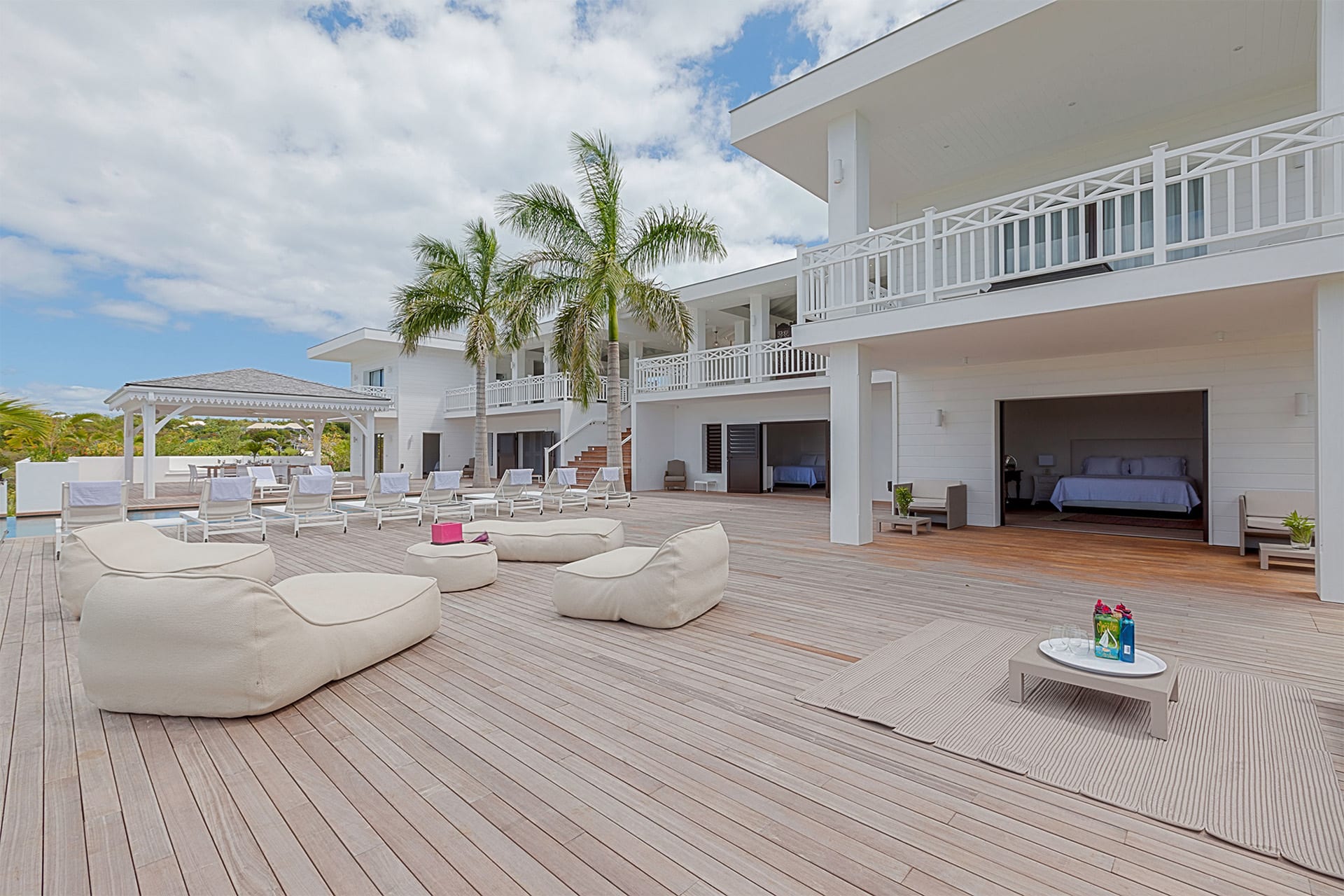 Villa Always, Sunset Views and Contemporary Calm in Terres Basses - Photo 8