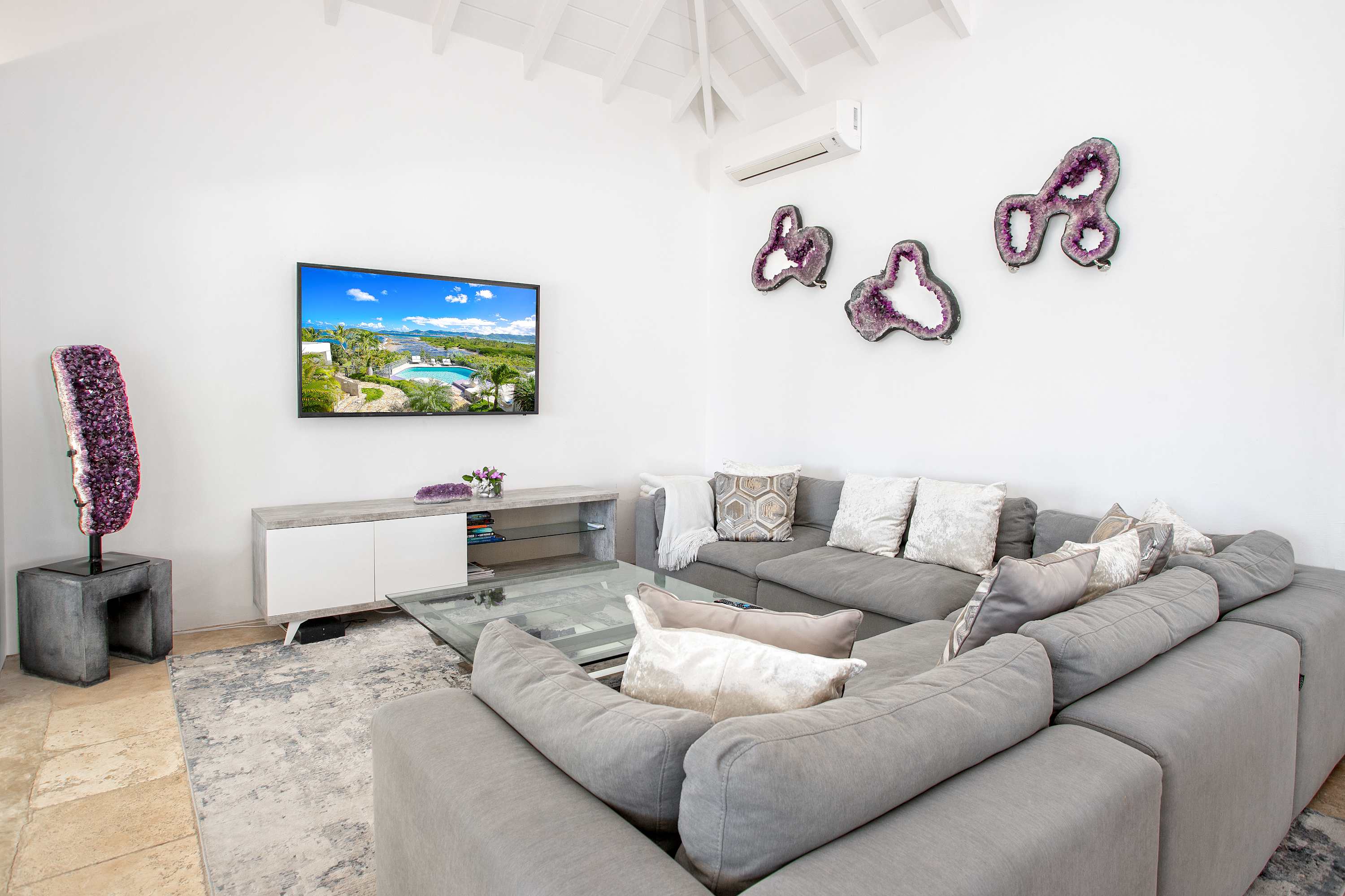 Villa Amethyst, Cliffside Calm on Pointe du Bluffe - Photo 17