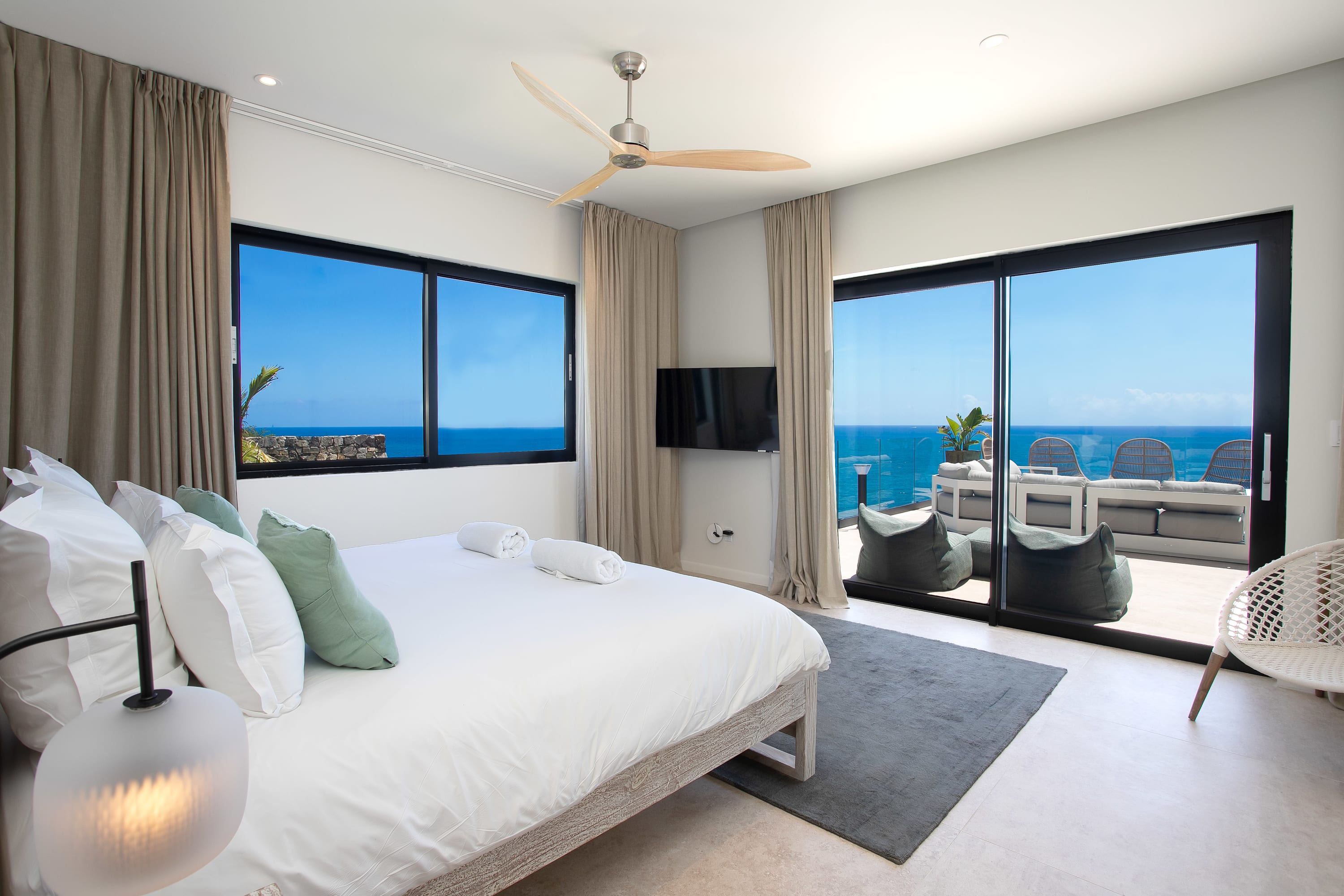 Aqua Dream in Indigo Bay, a Six-Bedroom Beachfront Villa with 270° Caribbean Views - Photo 32