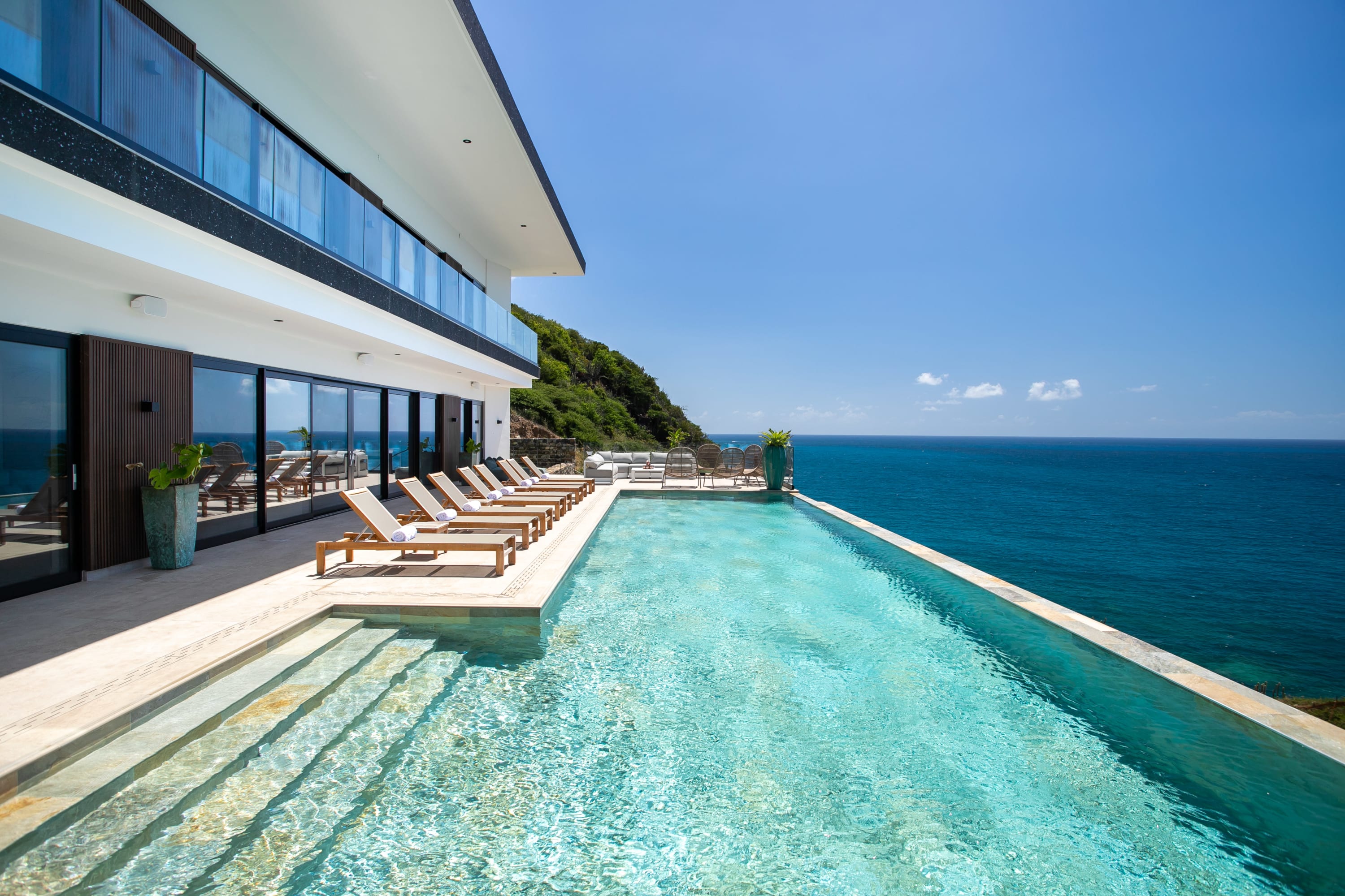 Aqua Dream in Indigo Bay, a Six-Bedroom Beachfront Villa with 270° Caribbean Views - Photo 41