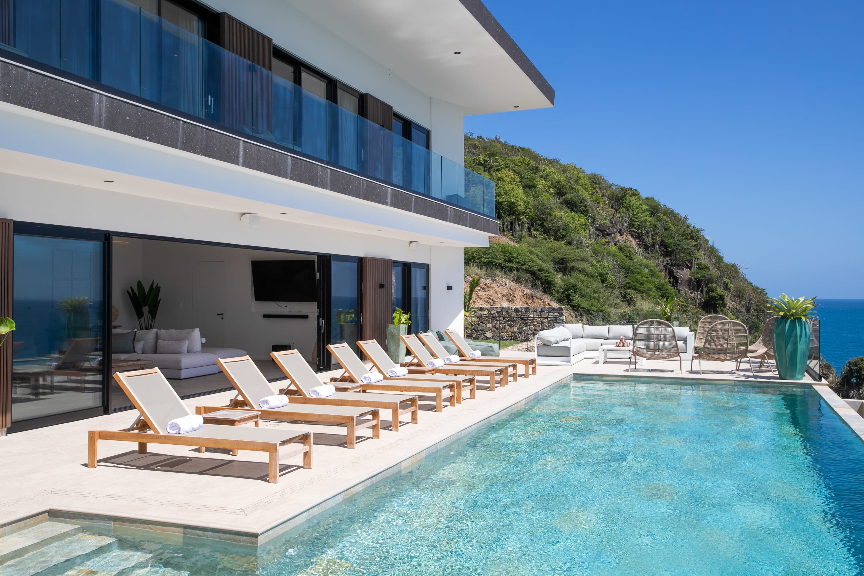 Aqua Dream in Indigo Bay, a Six-Bedroom Beachfront Villa with 270° Caribbean Views - Photo 42