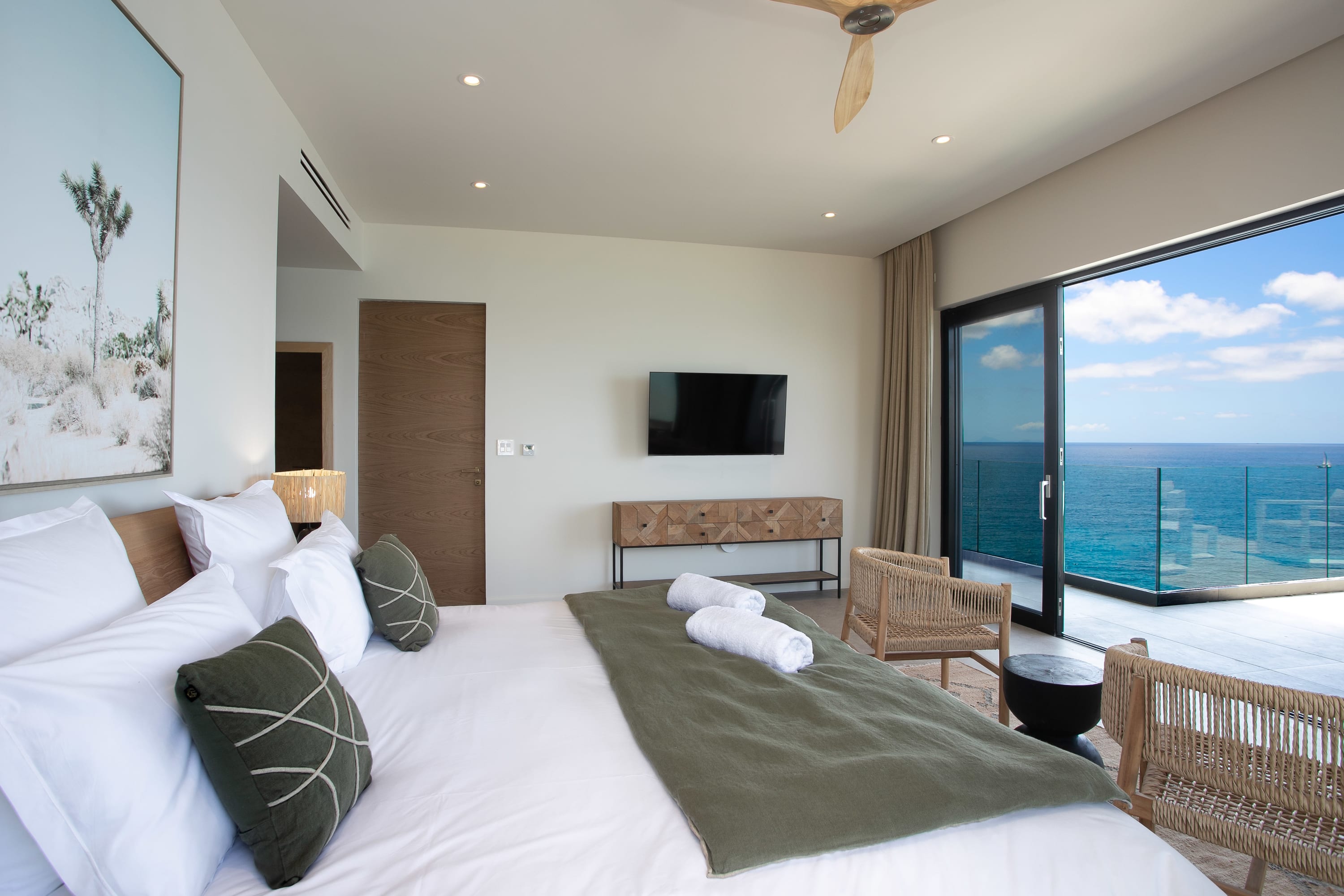 Villa Aqua Vista, a Six Bedroom Beachfront Villa in Indigo Bay - Photo 17