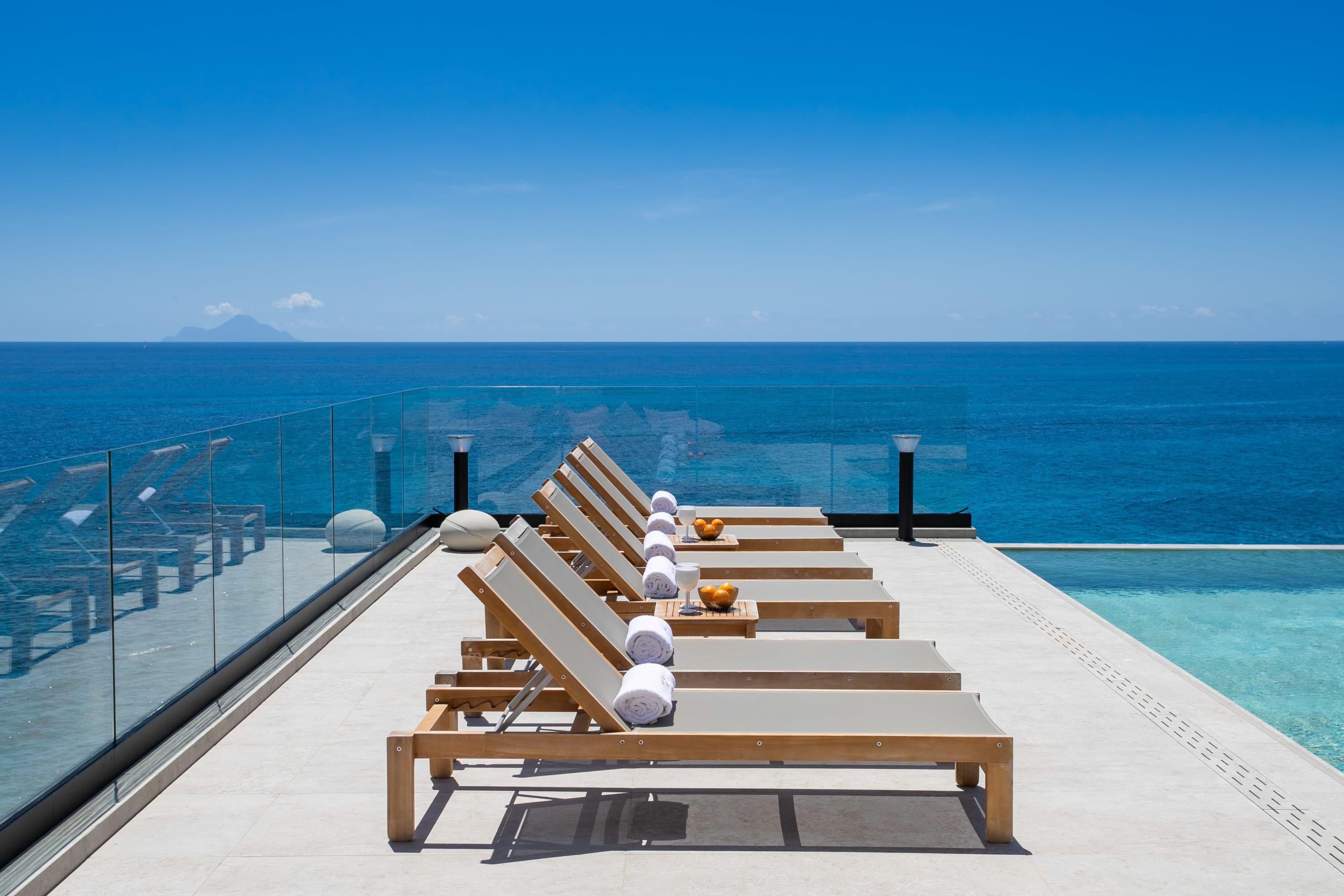 Villa Aqua Vista, a Six Bedroom Beachfront Villa in Indigo Bay - Photo 44