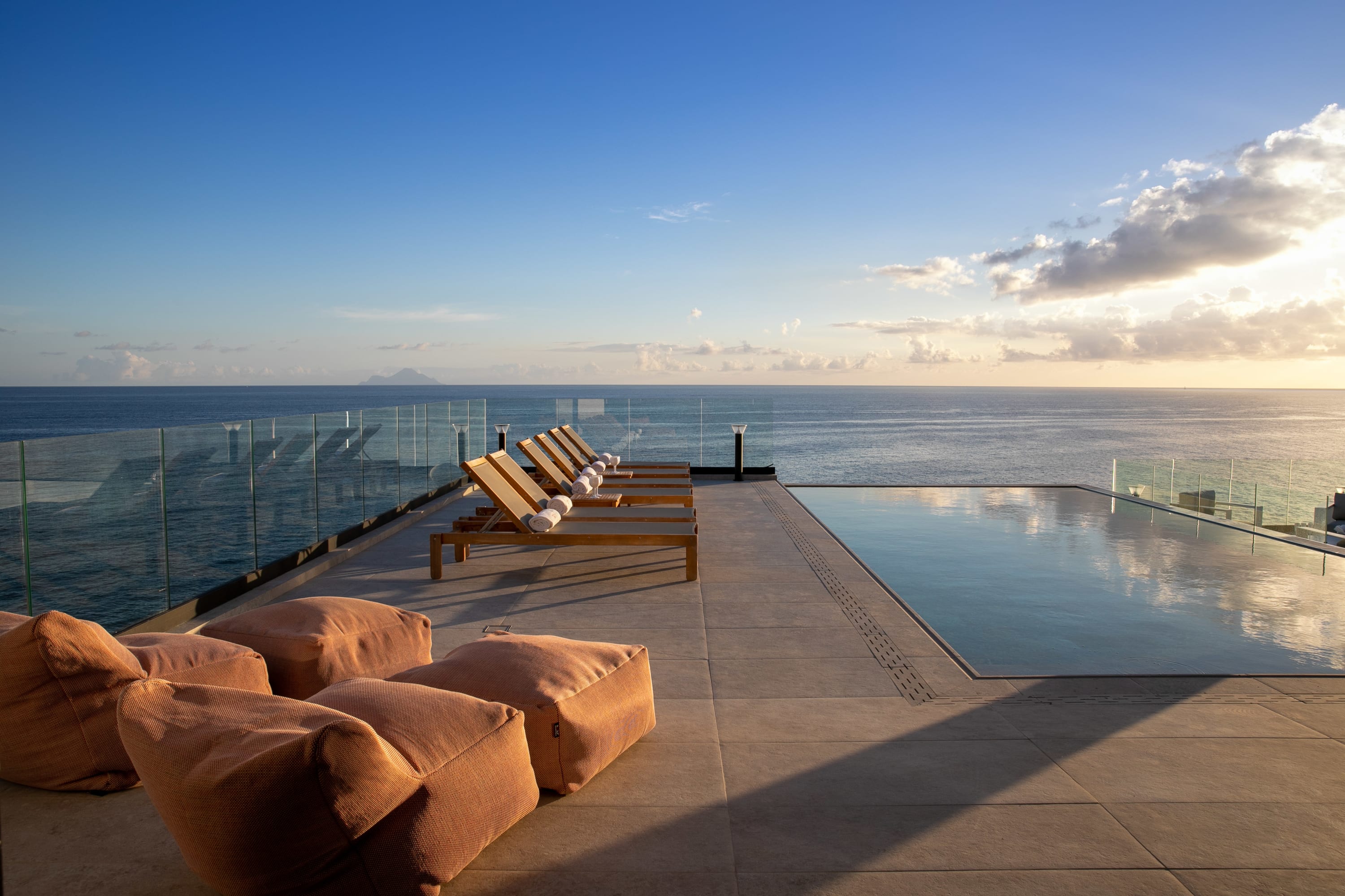 Villa Aqua Vista, a Six Bedroom Beachfront Villa in Indigo Bay - Photo 46