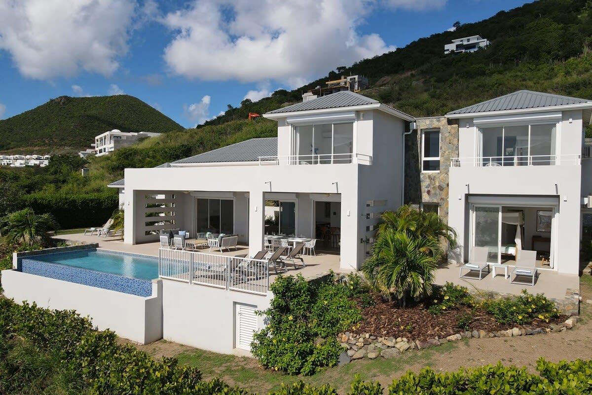 Villa Aqua, a Sleek Four-Bedroom Indigo Bay Villa with Private Pool and Saba Views - Photo 7