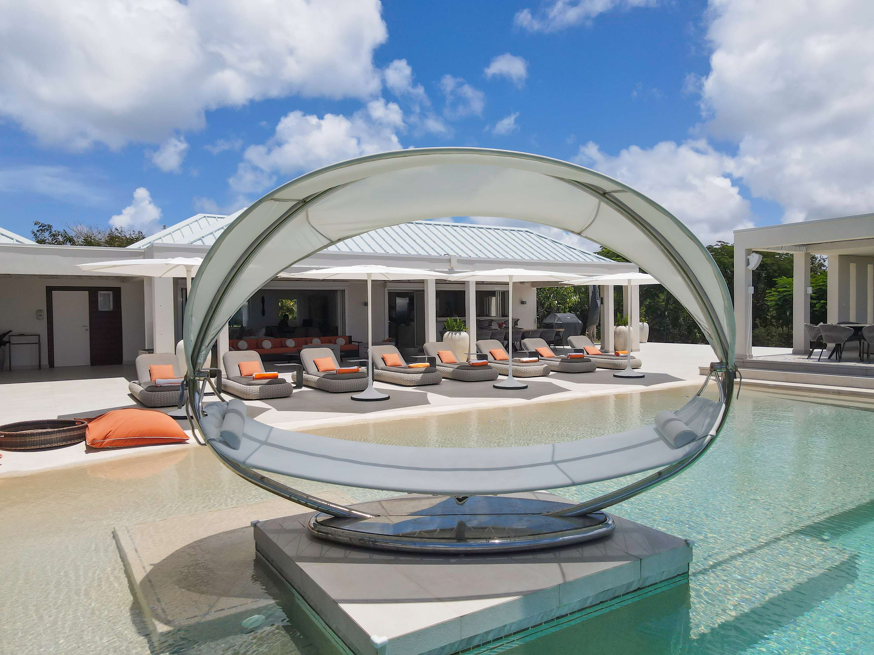 Villa Avanti, Terres Basses Ocean-View Estate with Heated Pool and Cinema Room - Photo 14
