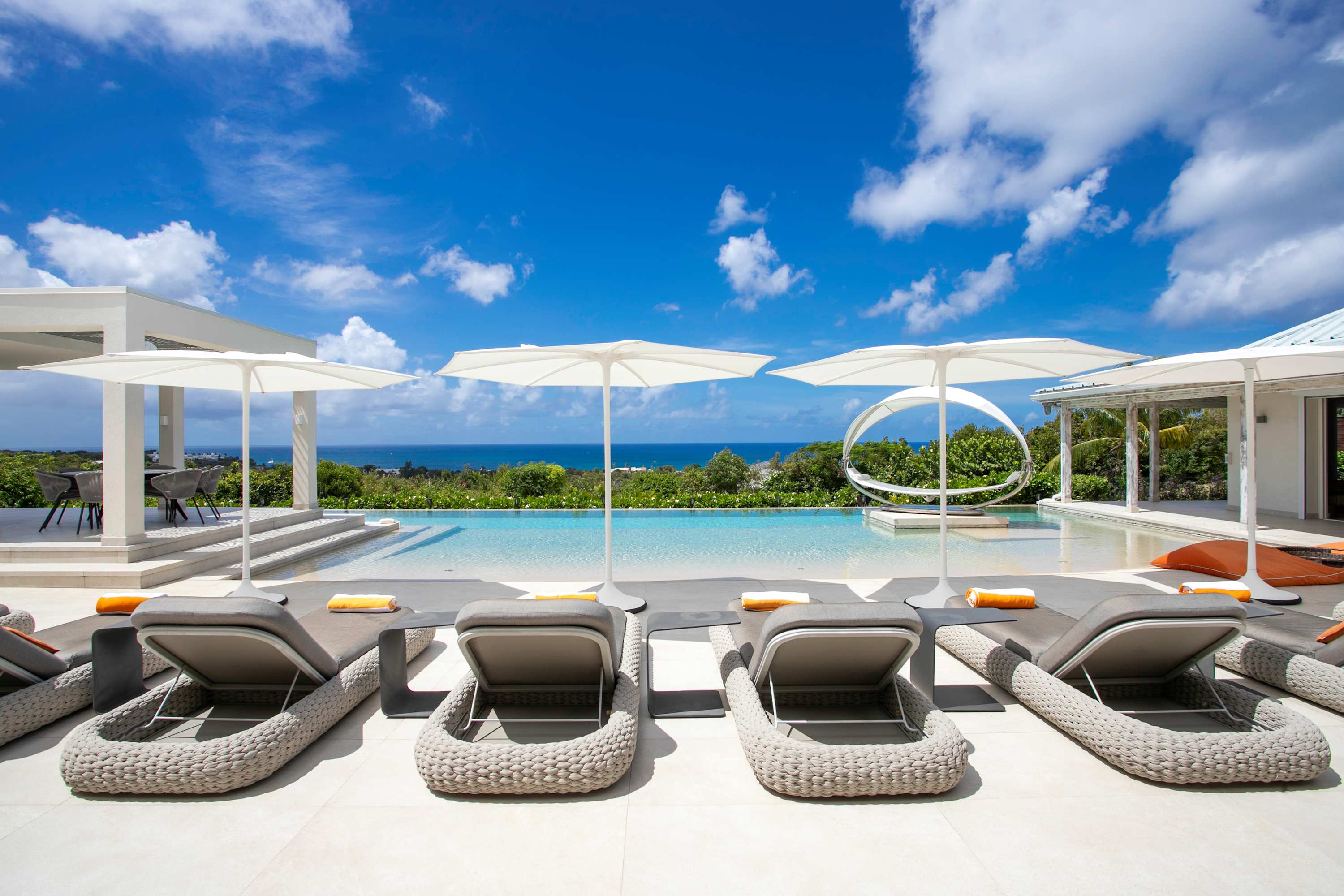 Villa Avanti, Terres Basses Ocean-View Estate with Heated Pool and Cinema Room Gallery 1