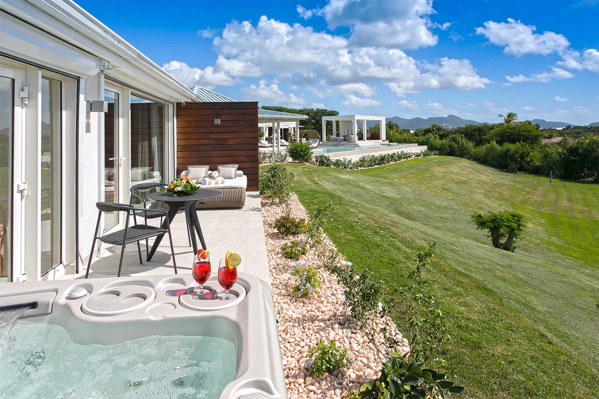 Villa Avanti, Terres Basses Ocean-View Estate with Heated Pool and Cinema Room - Photo 28