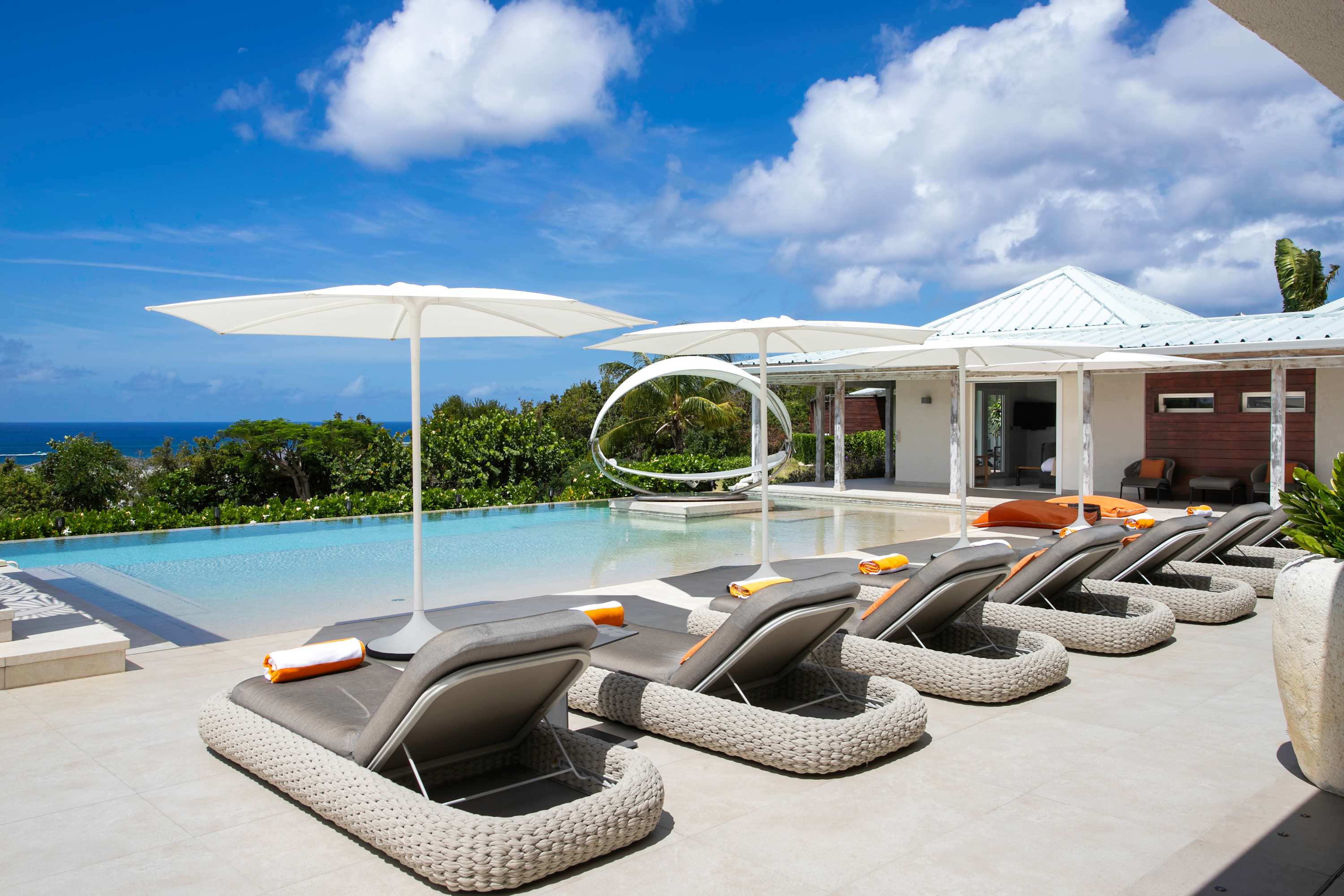Villa Avanti, Terres Basses Ocean-View Estate with Heated Pool and Cinema Room - Photo 40