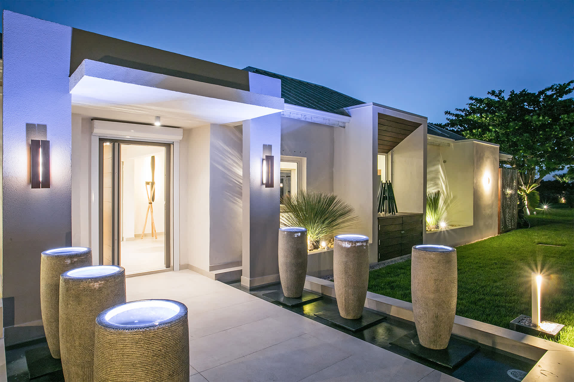 Villa Avanti, Terres Basses Ocean-View Estate with Heated Pool and Cinema Room - Photo 61