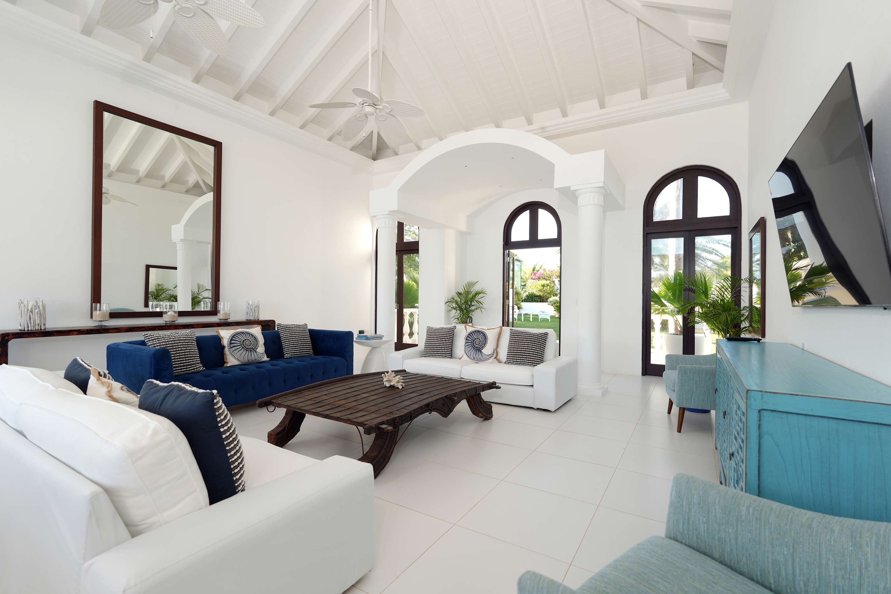 Villa Azure, Little Harbour Anguilla Beachfront Estate with 10 Bedrooms - Photo 14