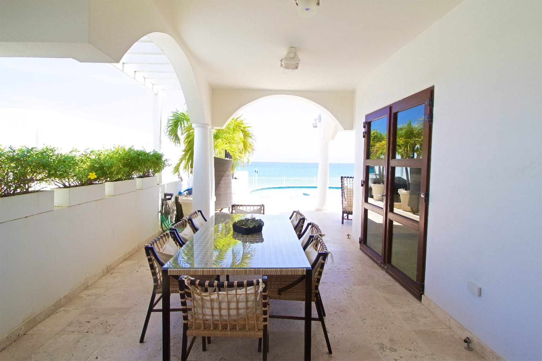 Villa Bahari at Shore Pointe, Oceanfront Cupecoy Villa with Private Pool and Sea-View Terraces - Photo 6