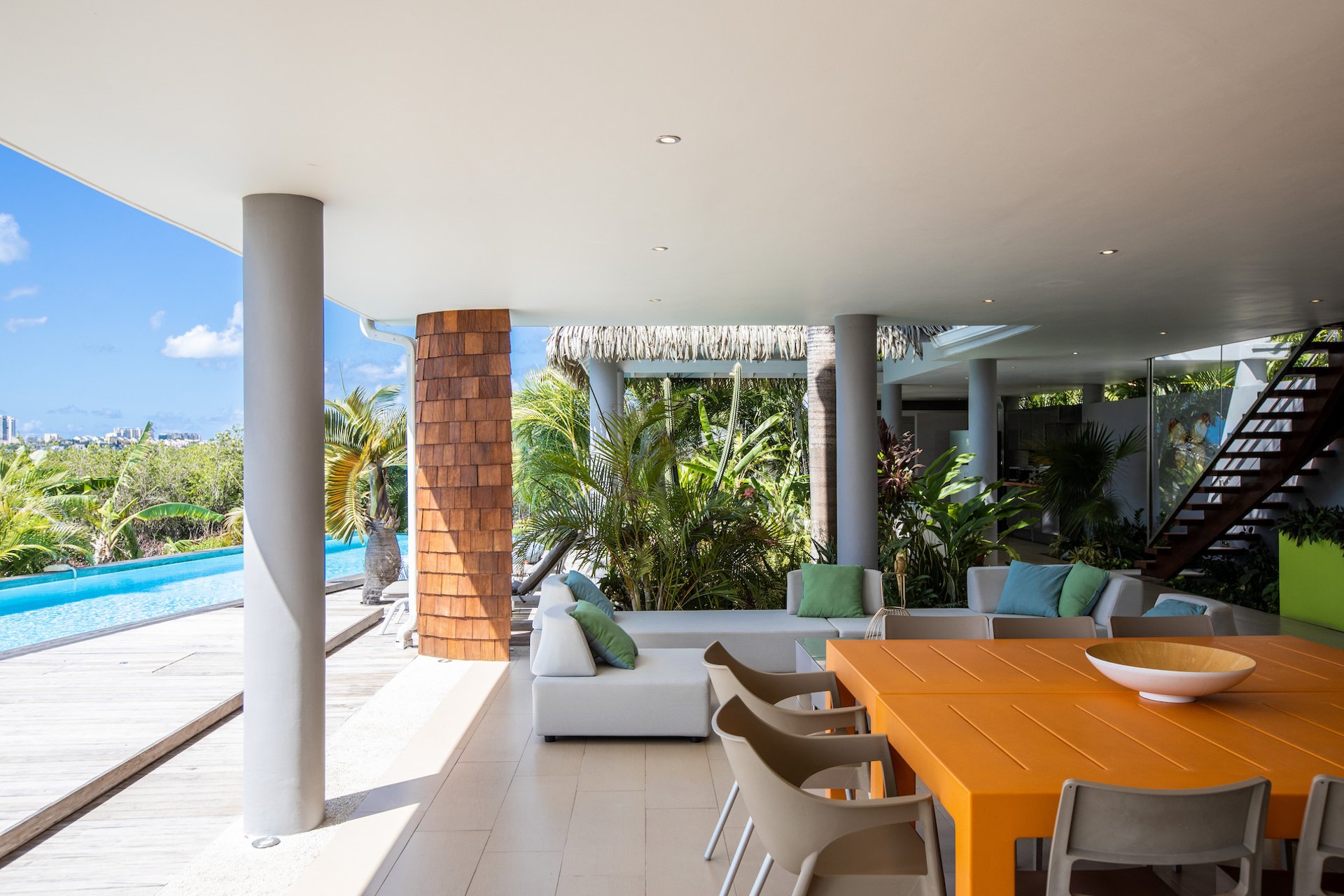 Bahia Blue, a Four-Bedroom Terres Basses Villa with Heated Infinity Pool and Rooftop Views - Photo 10