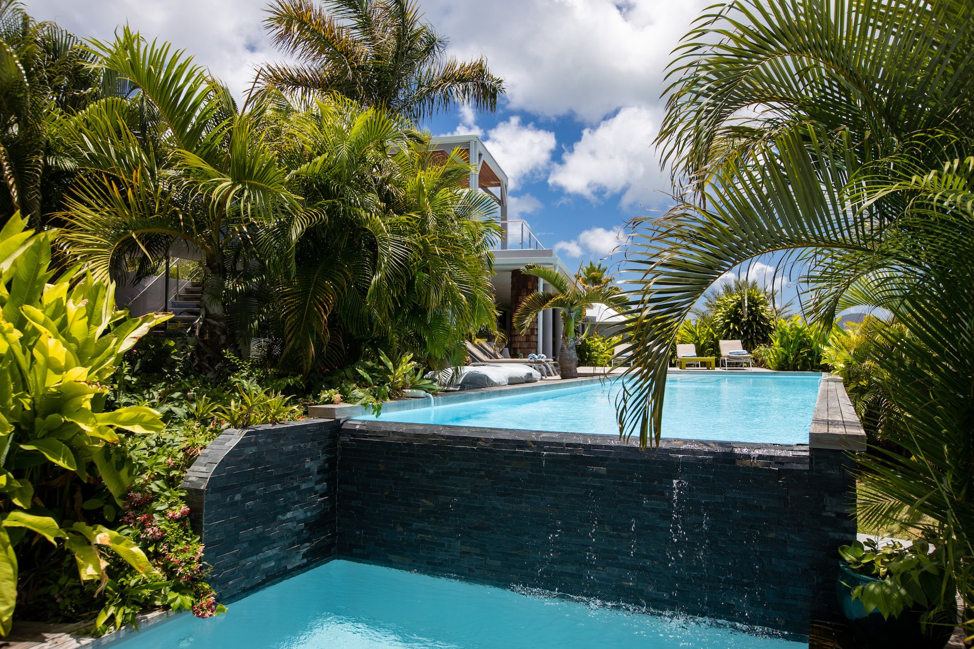 Bahia Blue, a Four-Bedroom Terres Basses Villa with Heated Infinity Pool and Rooftop Views - Photo 23