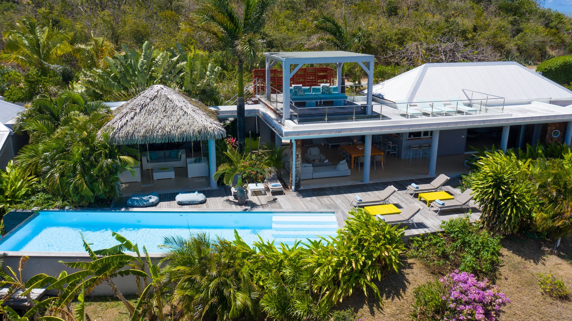 Bahia Blue, a Four-Bedroom Terres Basses Villa with Heated Infinity Pool and Rooftop Views Gallery 2