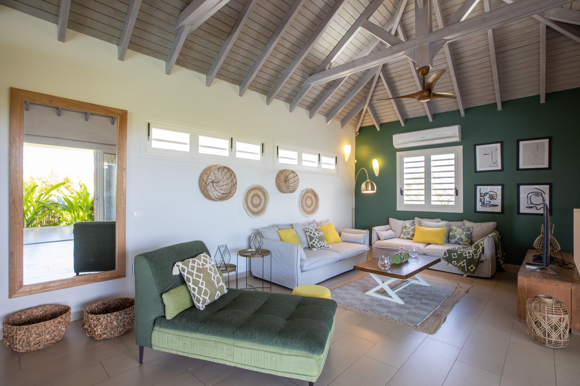 Bahia Blue, a Four-Bedroom Terres Basses Villa with Heated Infinity Pool and Rooftop Views - Photo 30