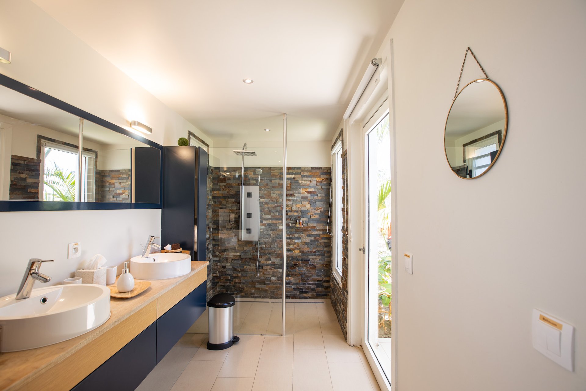 Bahia Blue, a Four-Bedroom Terres Basses Villa with Heated Infinity Pool and Rooftop Views - Photo 38