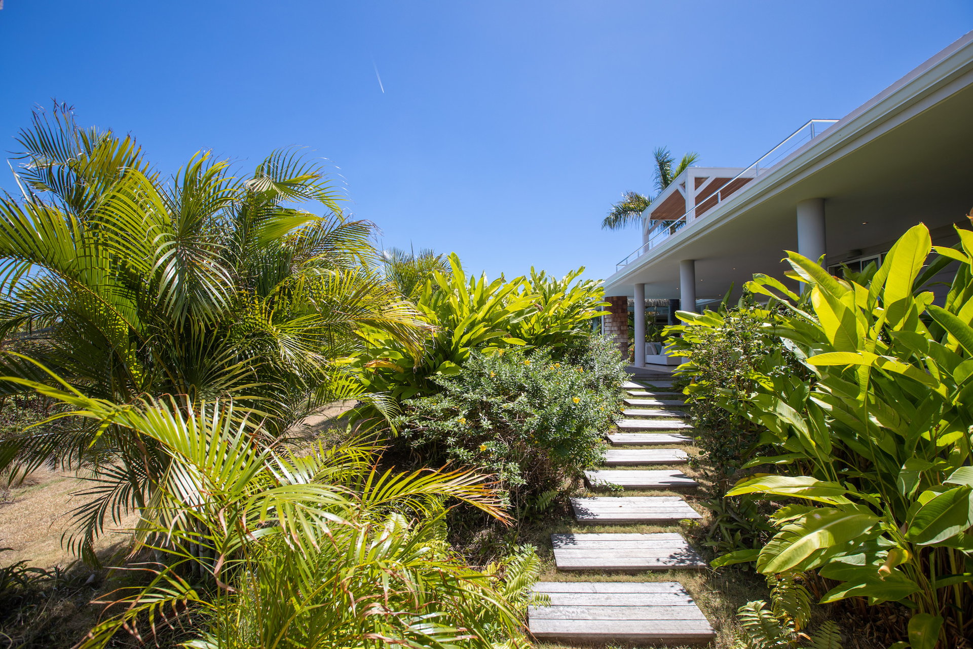 Bahia Blue, a Four-Bedroom Terres Basses Villa with Heated Infinity Pool and Rooftop Views - Photo 49