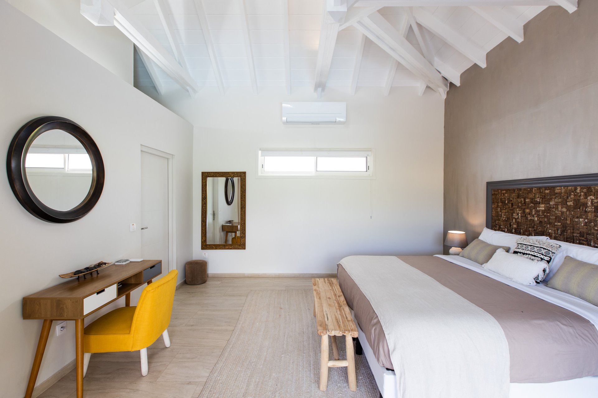 Bahia Blue, a Four-Bedroom Terres Basses Villa with Heated Infinity Pool and Rooftop Views - Photo 53
