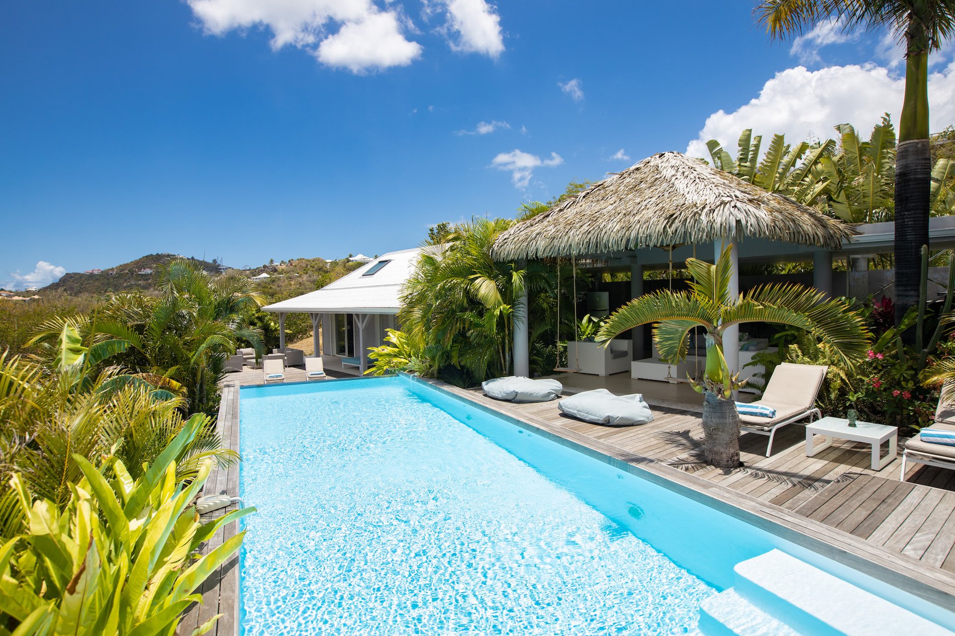 Bahia Blue, a Four-Bedroom Terres Basses Villa with Heated Infinity Pool and Rooftop Views - Photo 8