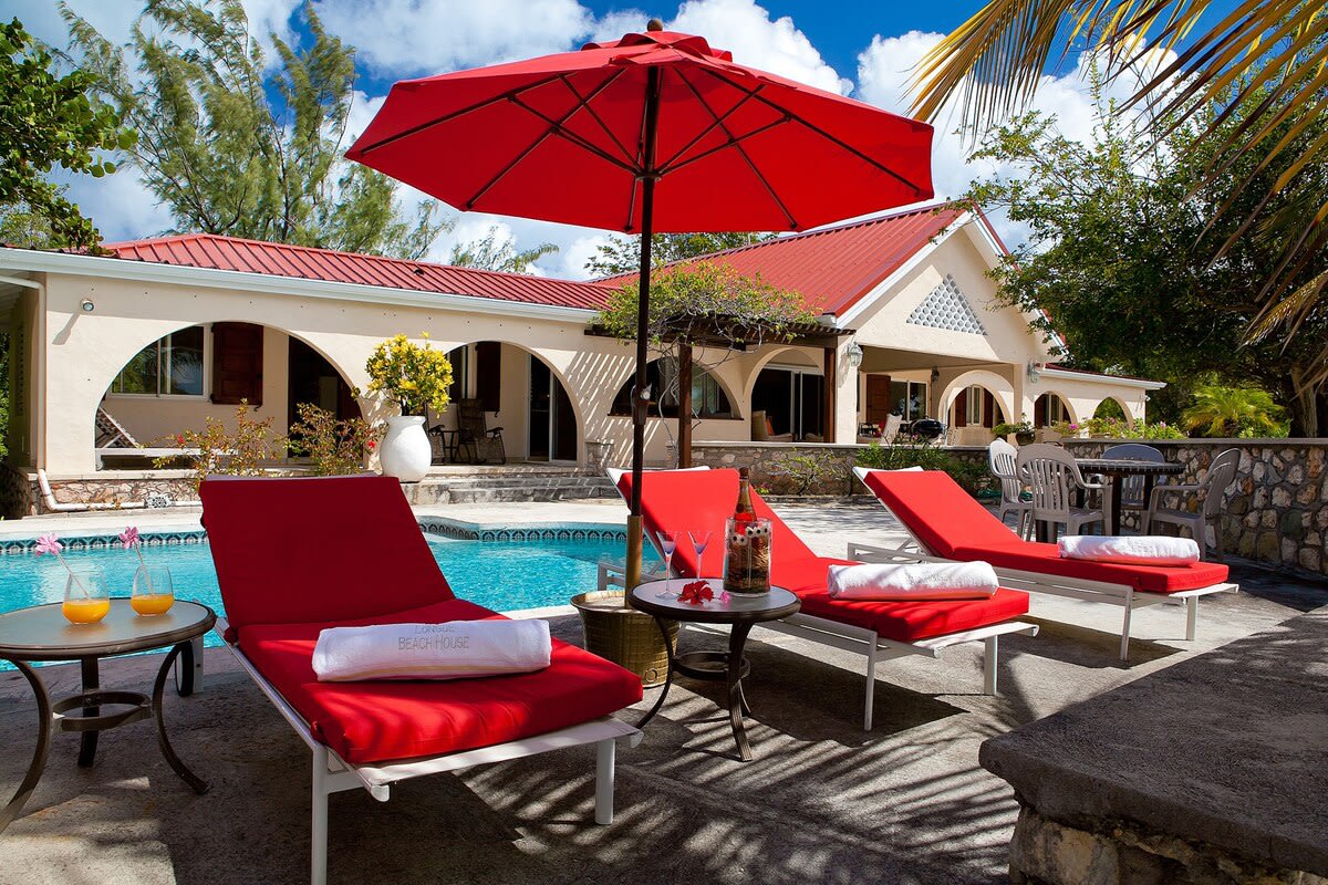 Baie Longue Beach House, Beachfront Villa with Heated Pool in Terres Basses - Photo 17