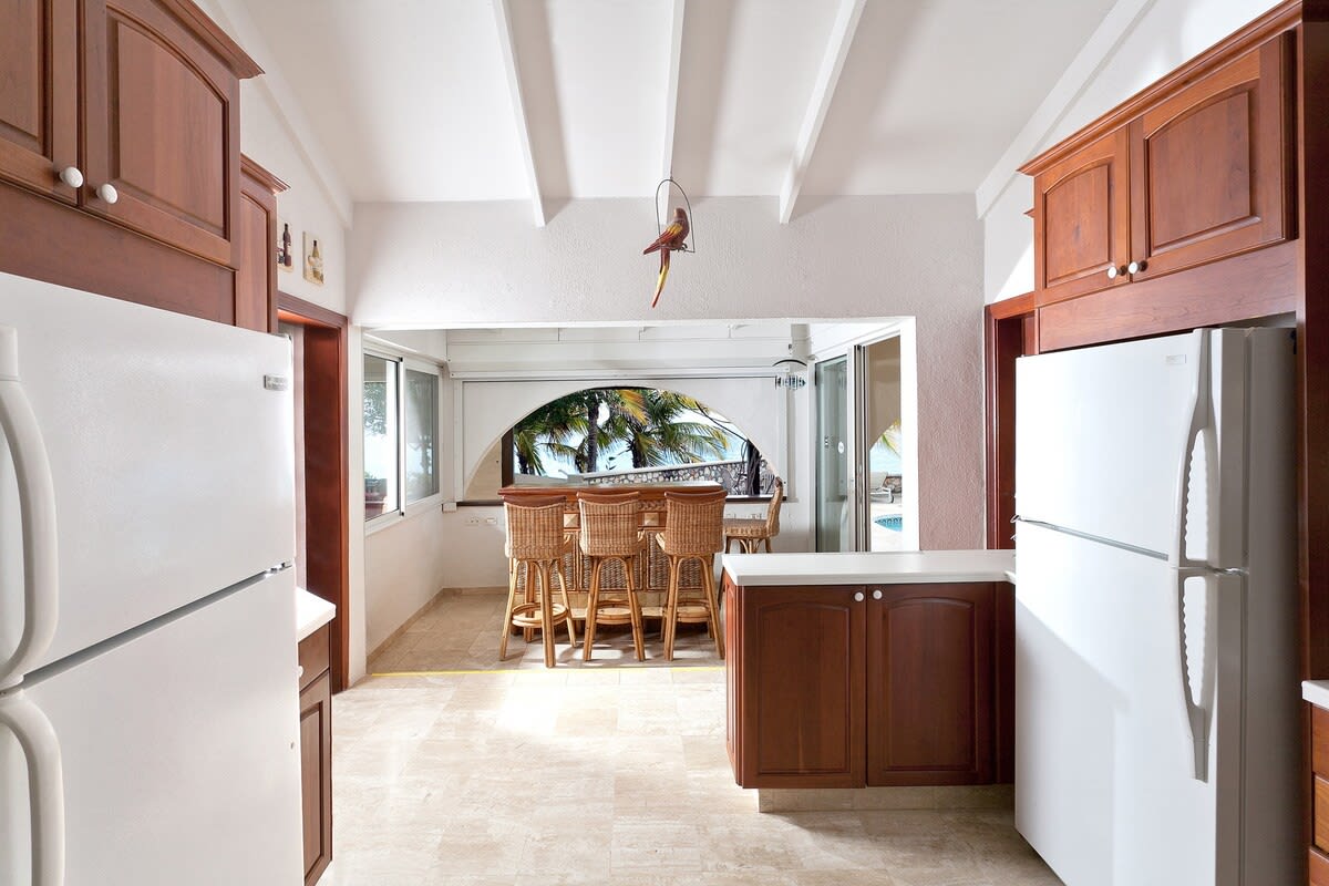 Baie Longue Beach House, Beachfront Villa with Heated Pool in Terres Basses - Photo 22