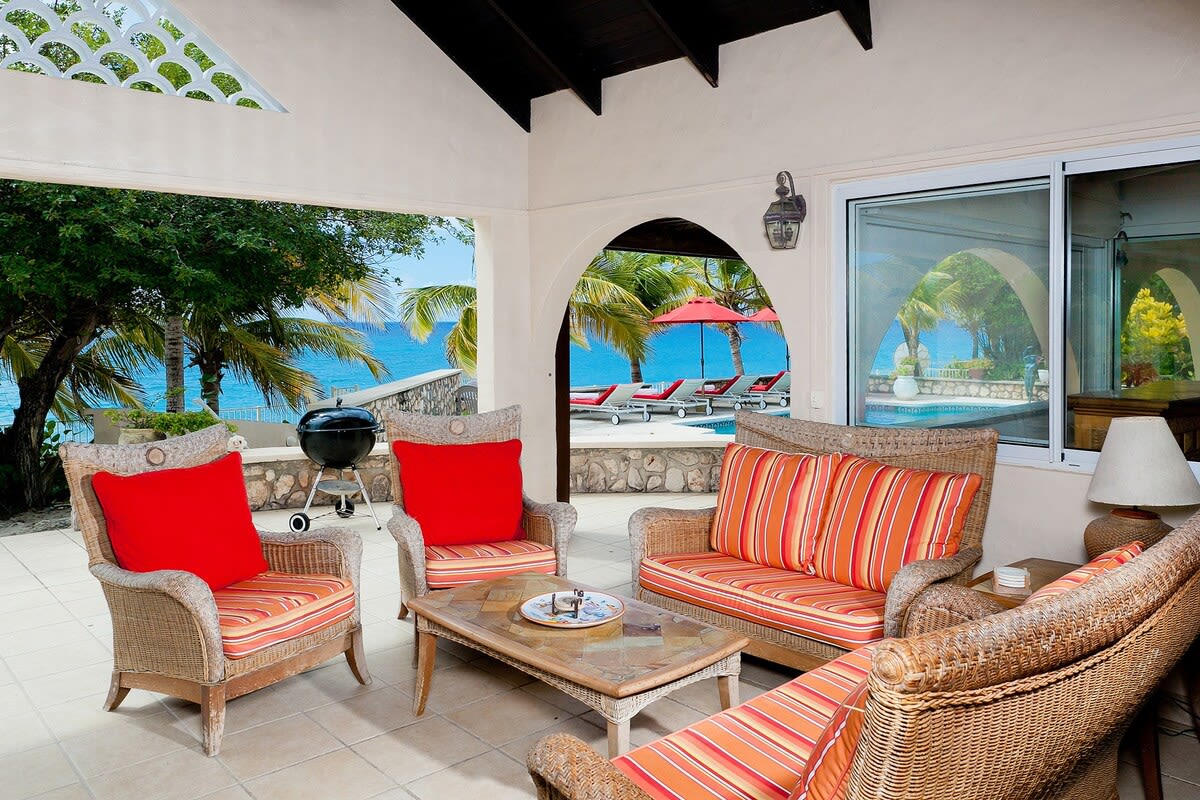 Baie Longue Beach House, Beachfront Villa with Heated Pool in Terres Basses - Photo 26