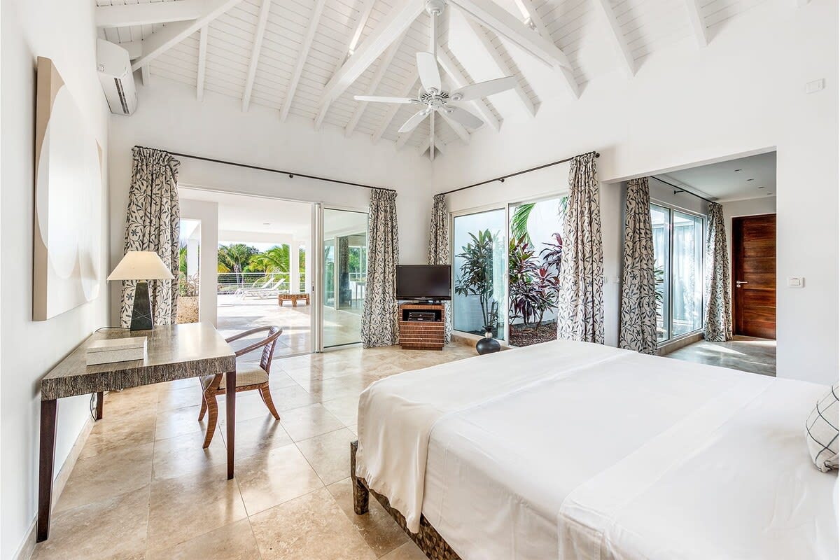 Villa Bamboo, an Ocean-View Two-Bedroom Villa in Terres Basses - Photo 25
