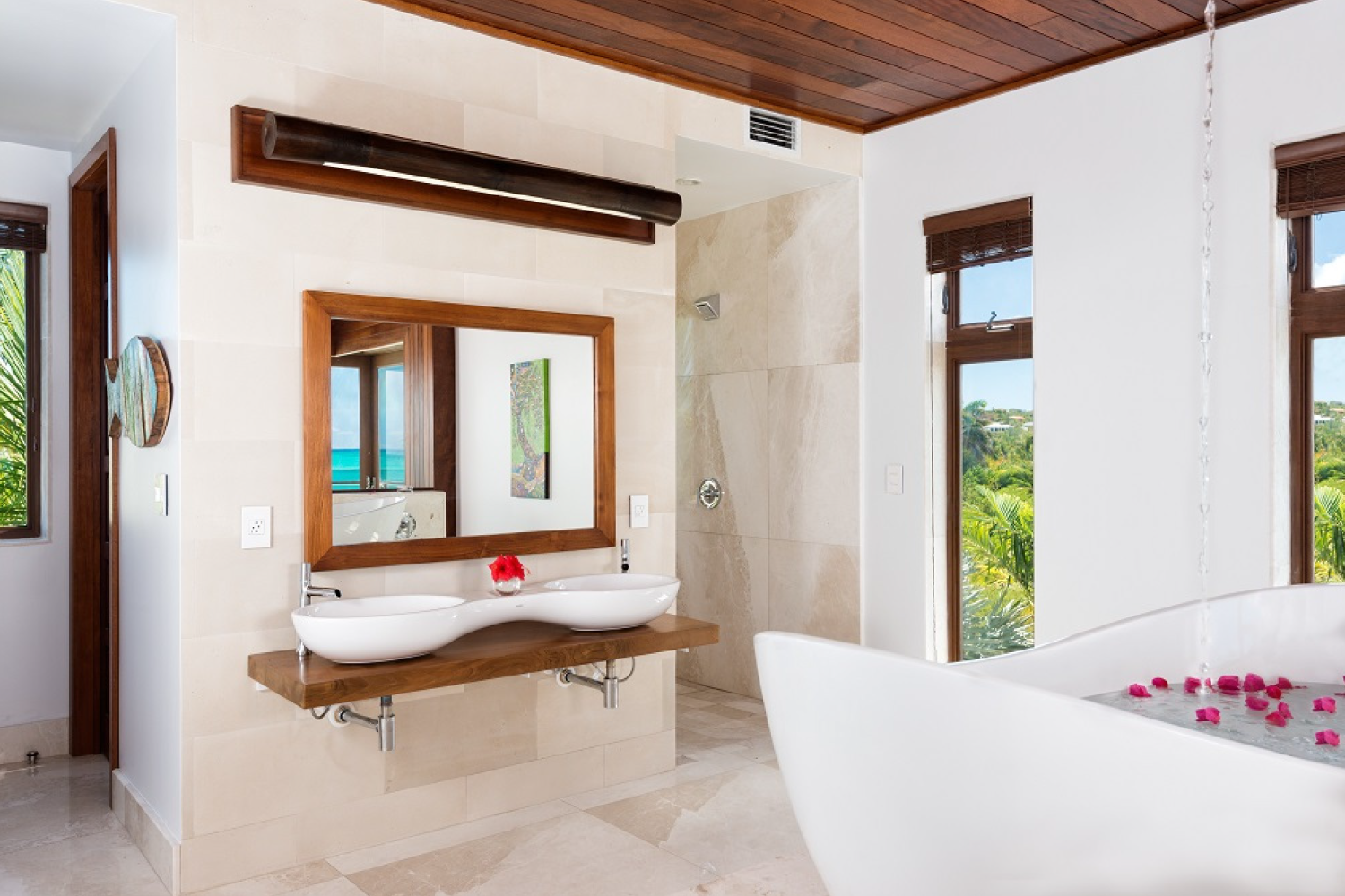Beach Kandi, Grace Bay Beachfront Villa with Infinity Pool and Two King Suites - Photo 18
