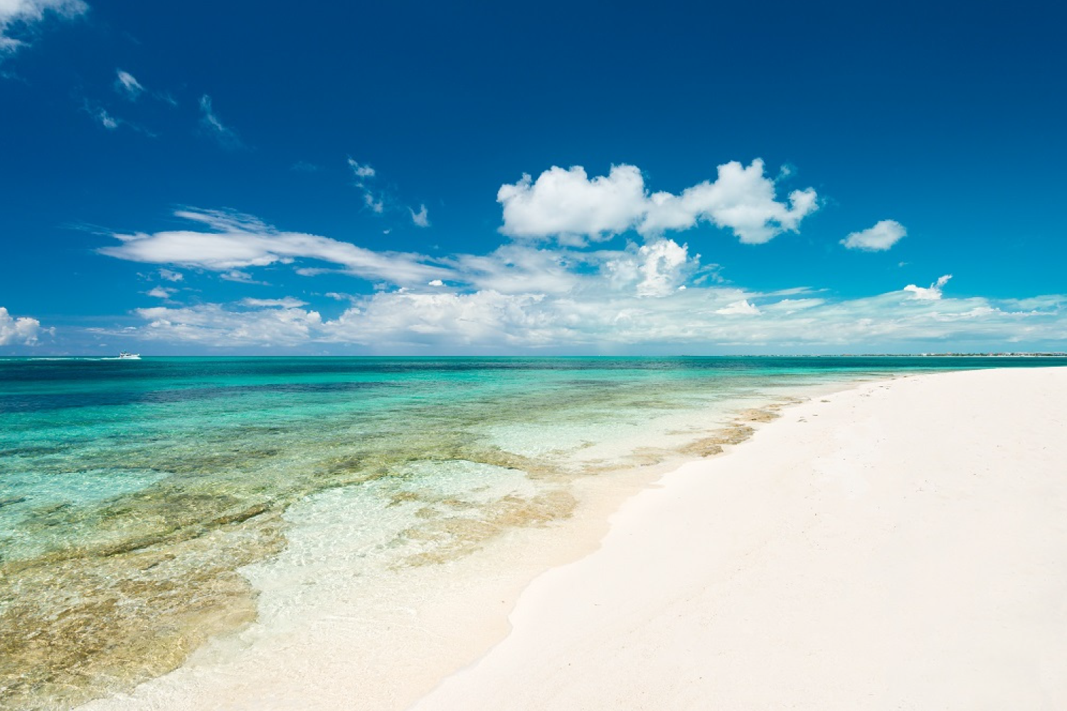 Beach Kandi, Grace Bay Beachfront Villa with Infinity Pool and Two King Suites - Photo 25