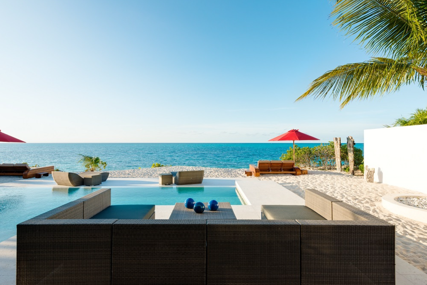 Beach Kandi, Grace Bay Beachfront Villa with Infinity Pool and Two King Suites - Photo 31