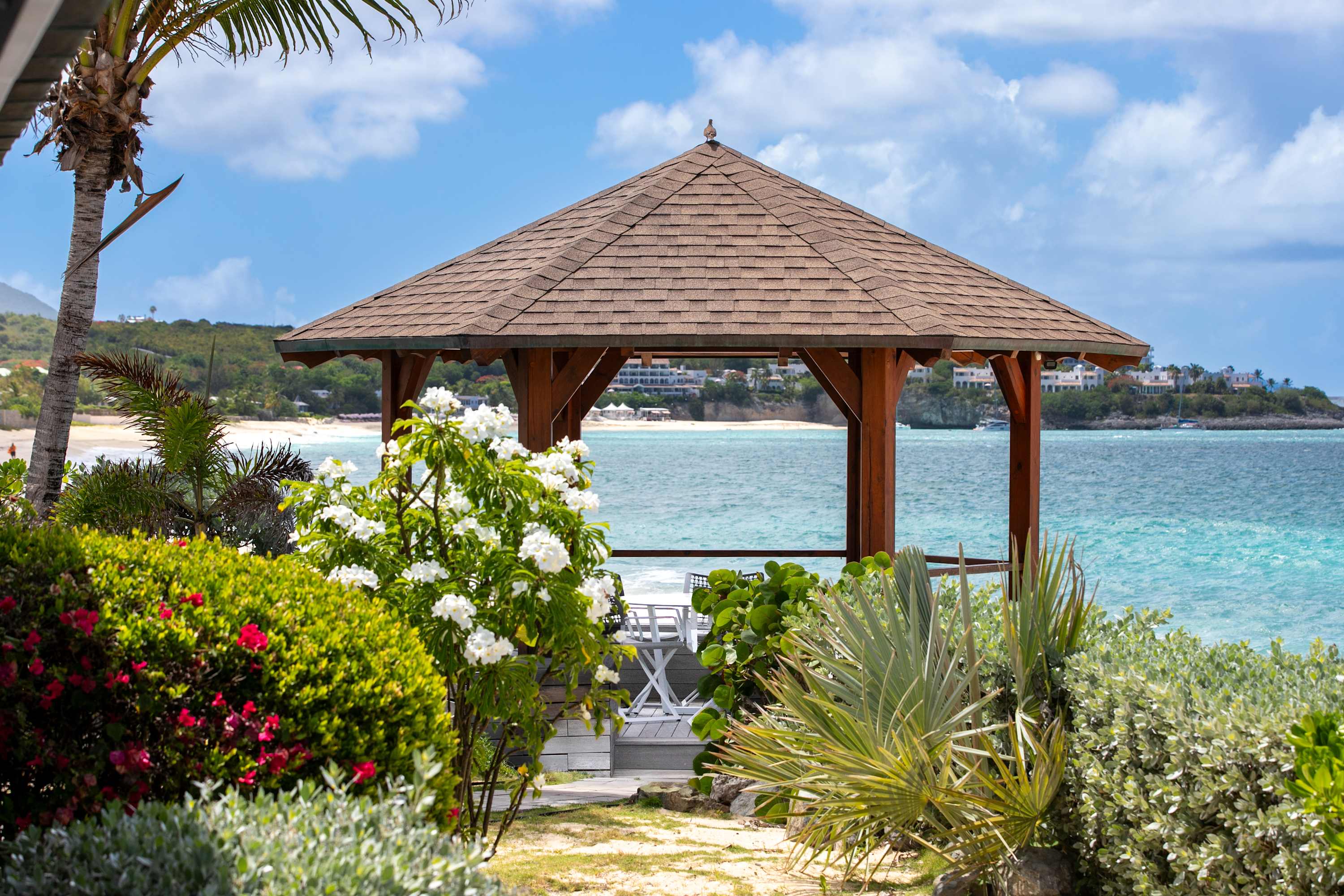 Blue Beach, Beachfront Villa on Baie Longue in Terres Basses - Photo 10