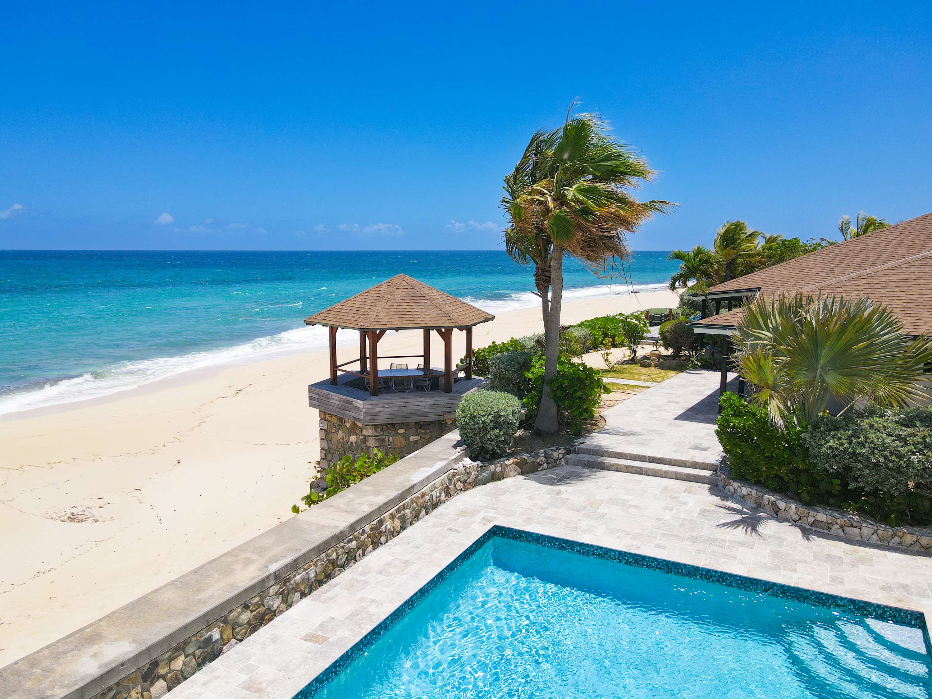 Blue Beach, Beachfront Villa on Baie Longue in Terres Basses - Photo 24