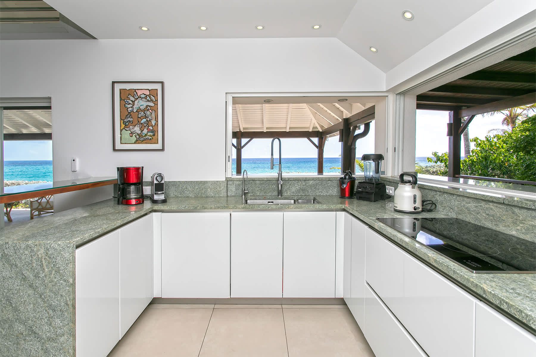 Blue Beach, Beachfront Villa on Baie Longue in Terres Basses - Photo 29