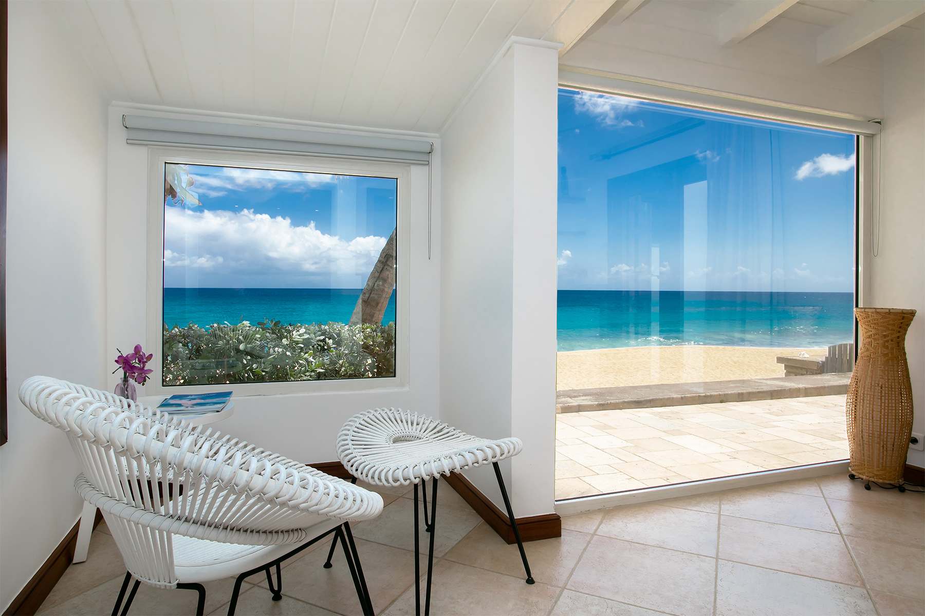 Blue Beach, Beachfront Villa on Baie Longue in Terres Basses - Photo 32