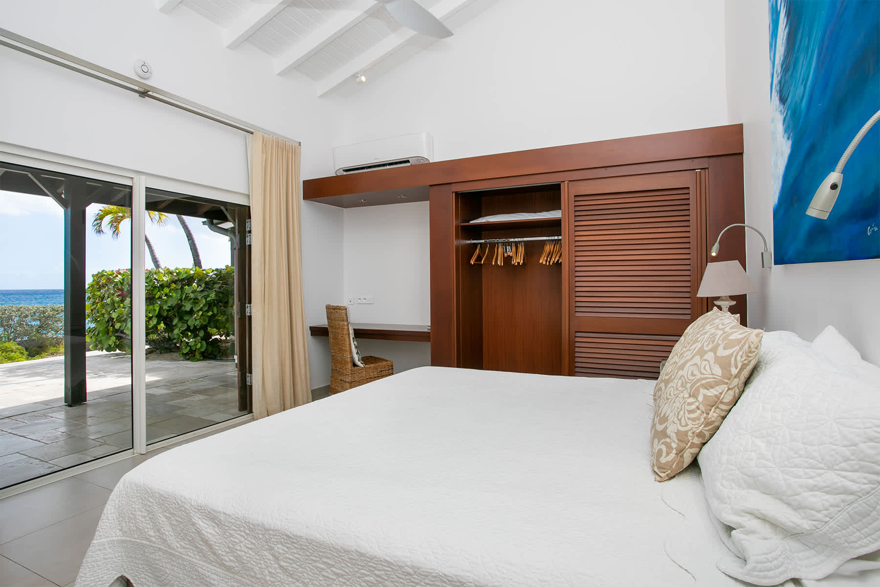 Blue Beach, Beachfront Villa on Baie Longue in Terres Basses - Photo 41