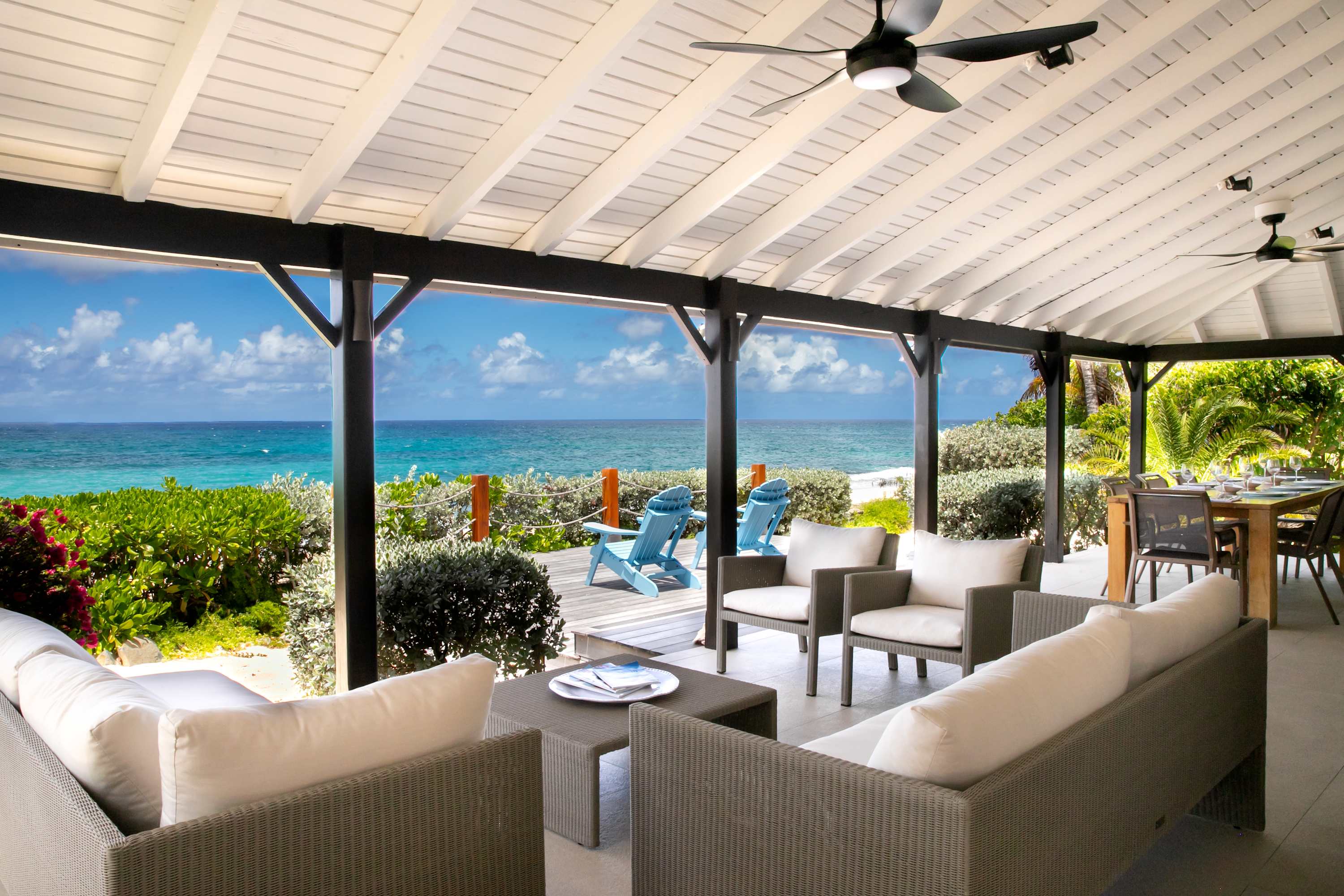 Blue Beach, Beachfront Villa on Baie Longue in Terres Basses - Photo 6