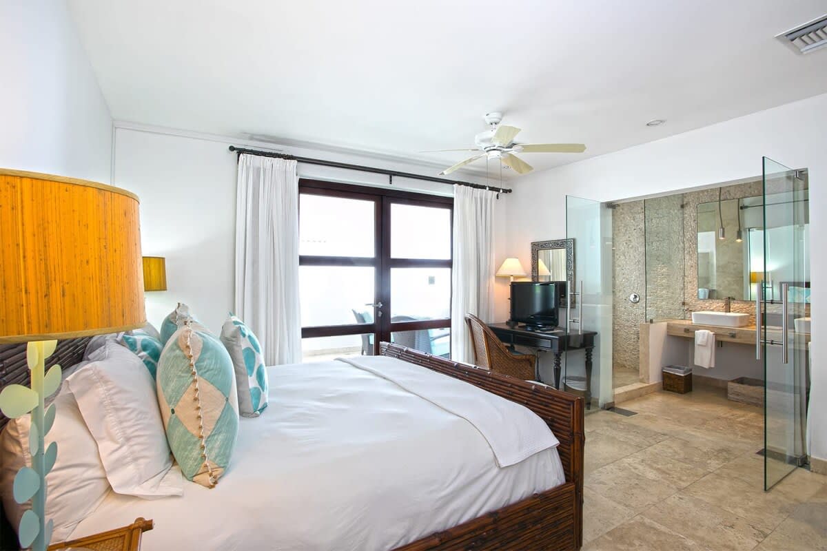 Villa Blue Dove at Shore Pointe, Cupecoy Beach Villa with Rooftop Pool - Photo 21