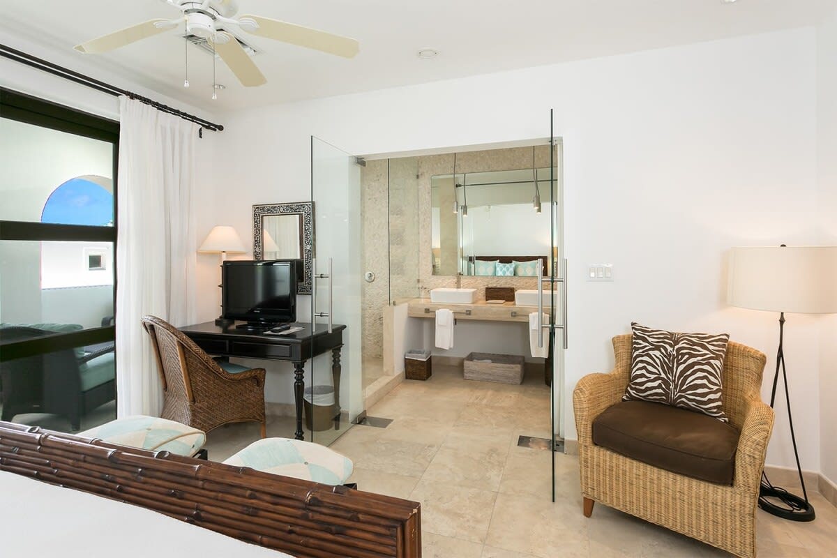 Villa Blue Dove at Shore Pointe, Cupecoy Beach Villa with Rooftop Pool - Photo 23