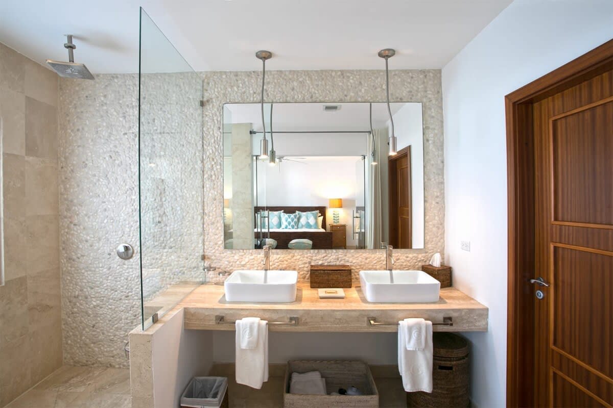 Villa Blue Dove at Shore Pointe, Cupecoy Beach Villa with Rooftop Pool - Photo 24