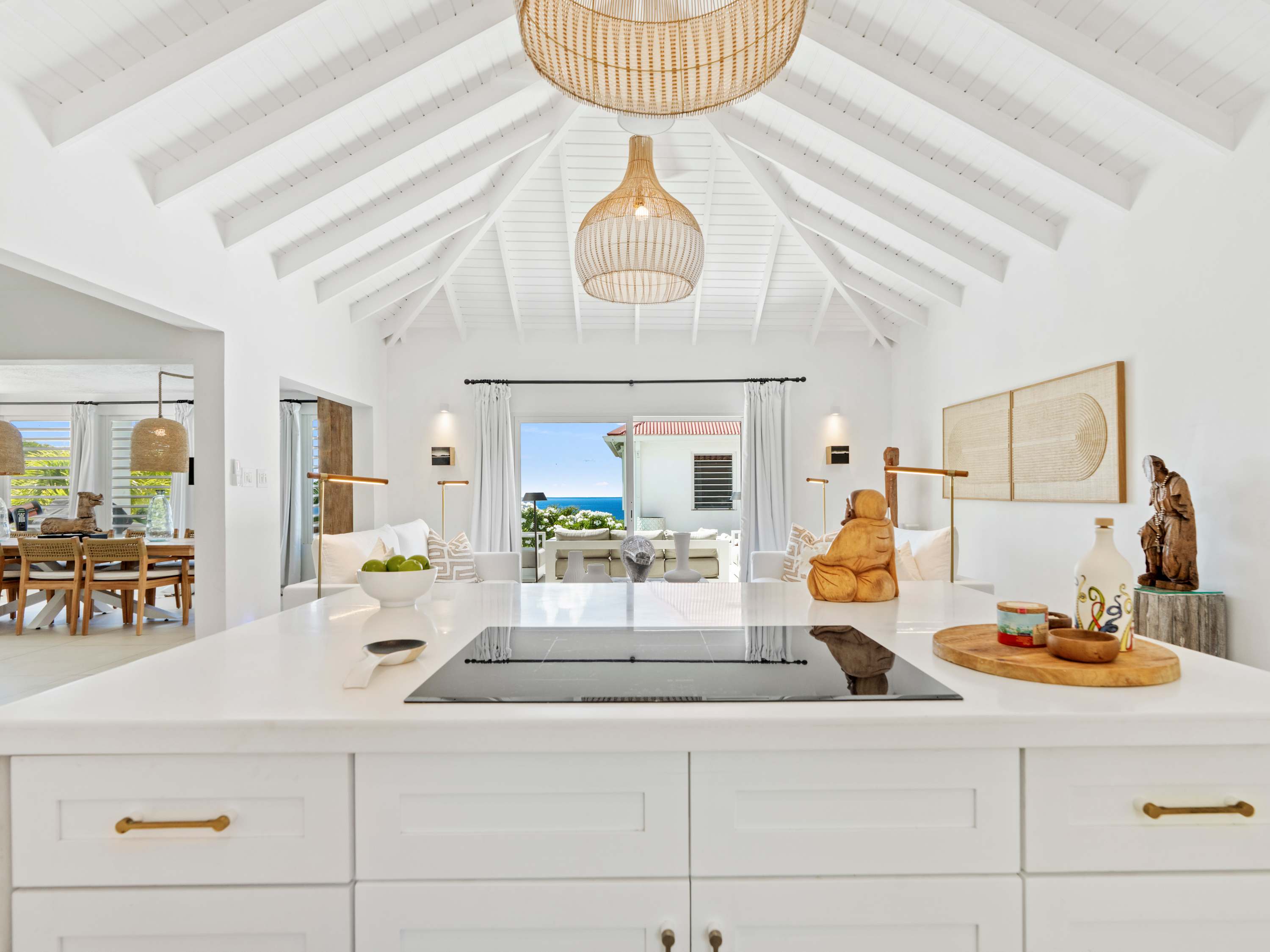 Bright Waters: Oceanfront Villa on Tamarin Hill with Private Pool - Photo 17