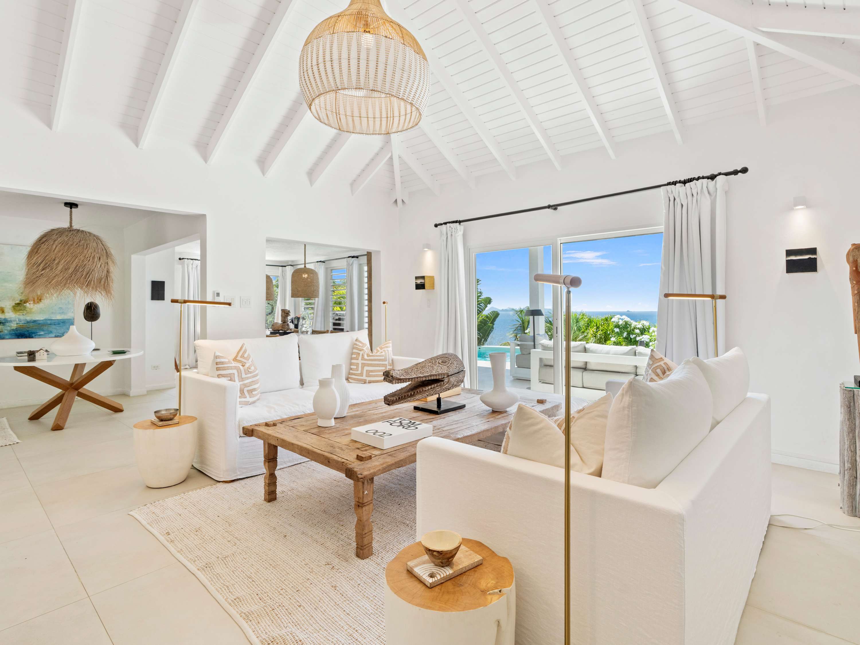 Bright Waters: Oceanfront Villa on Tamarin Hill with Private Pool - Photo 23
