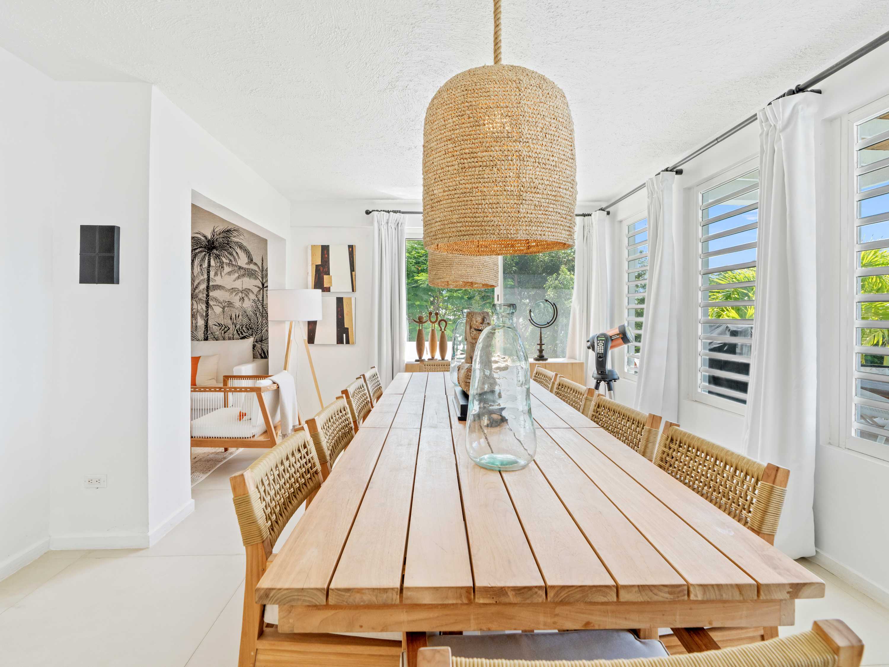Bright Waters: Oceanfront Villa on Tamarin Hill with Private Pool - Photo 28