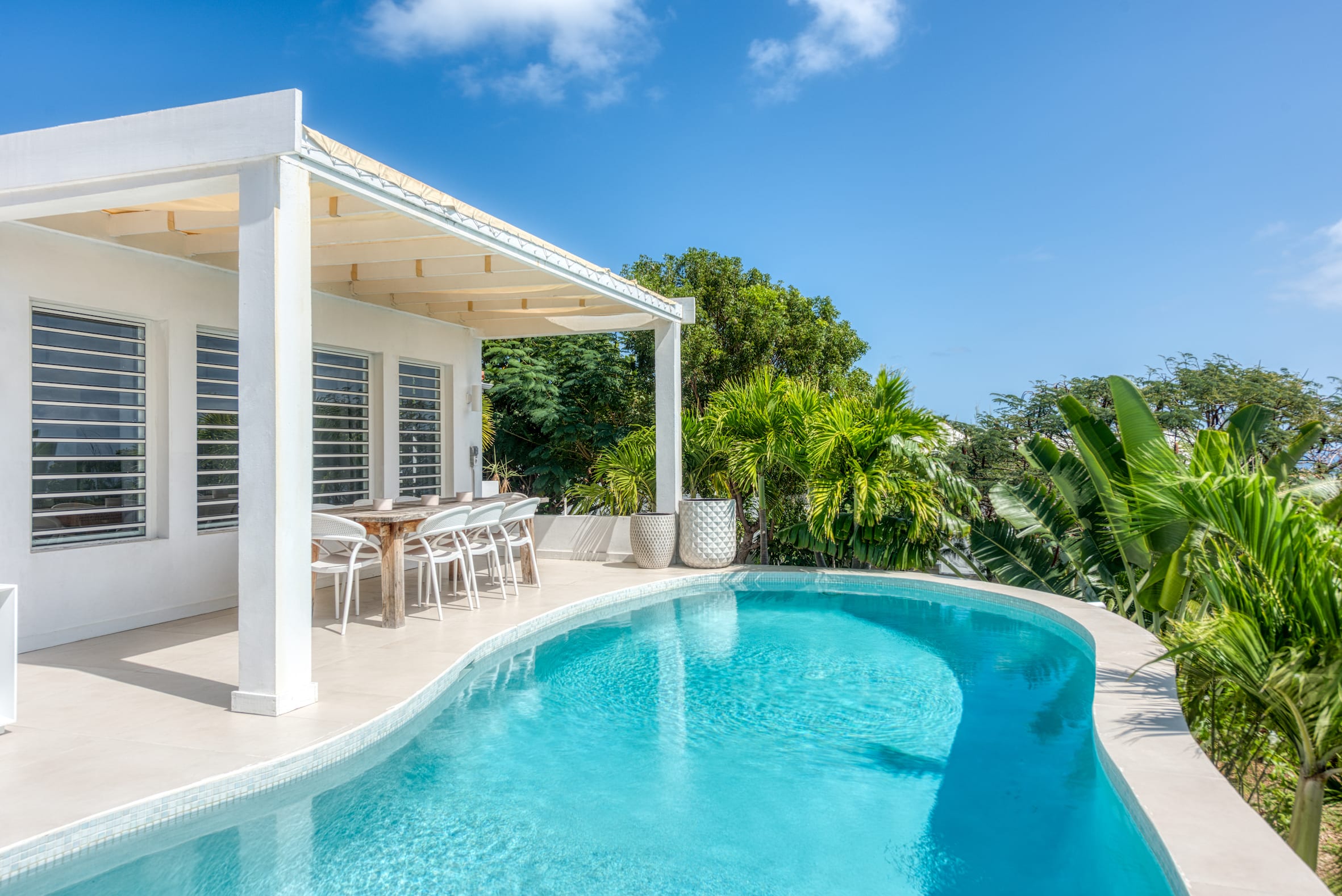 Bright Waters: Oceanfront Villa on Tamarin Hill with Private Pool Gallery 2