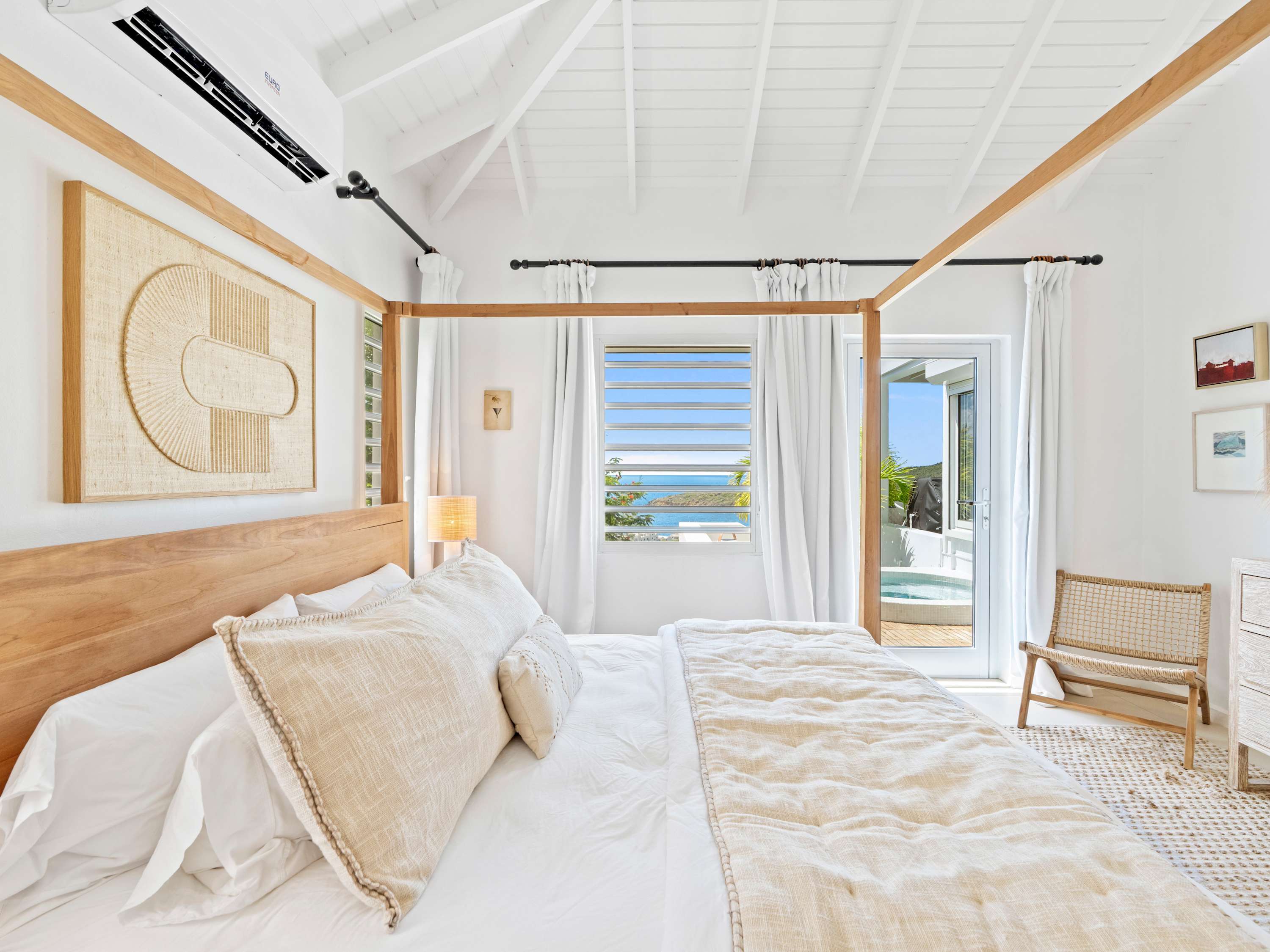 Bright Waters: Oceanfront Villa on Tamarin Hill with Private Pool - Photo 53